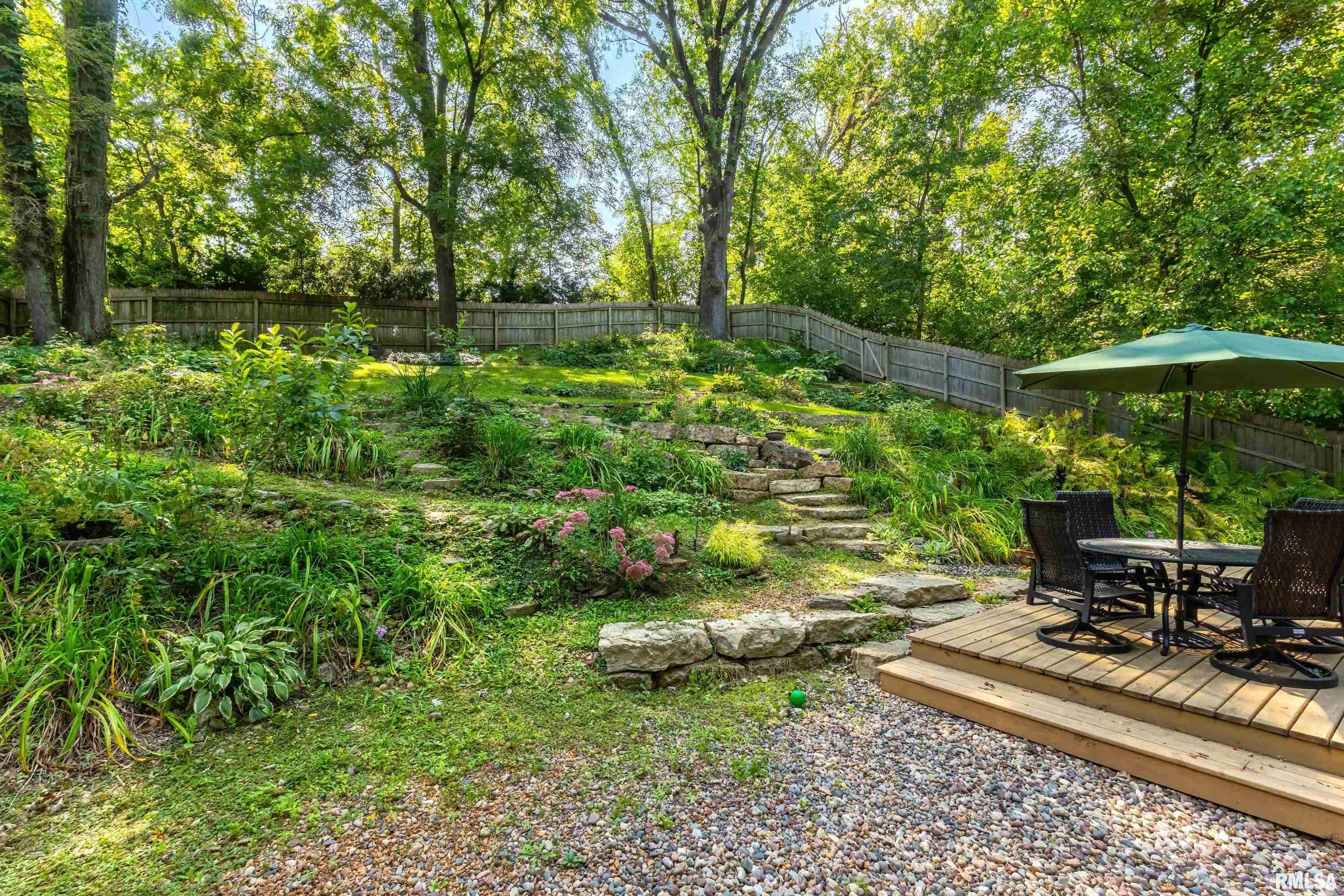 47 W Timberline Drive, Blue Grass, Iowa image 32