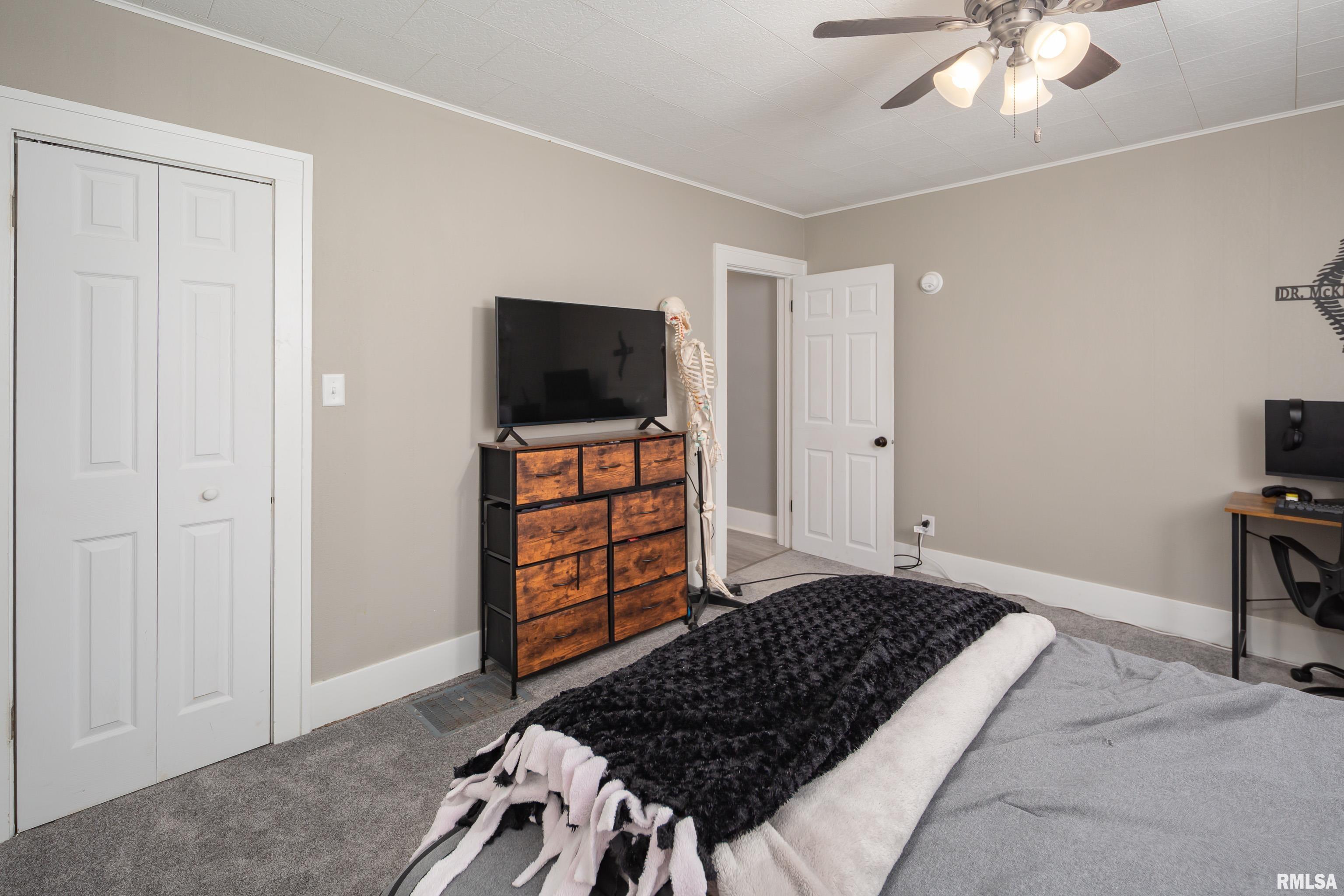 1037 22nd Street, Rock Island, Illinois image 15