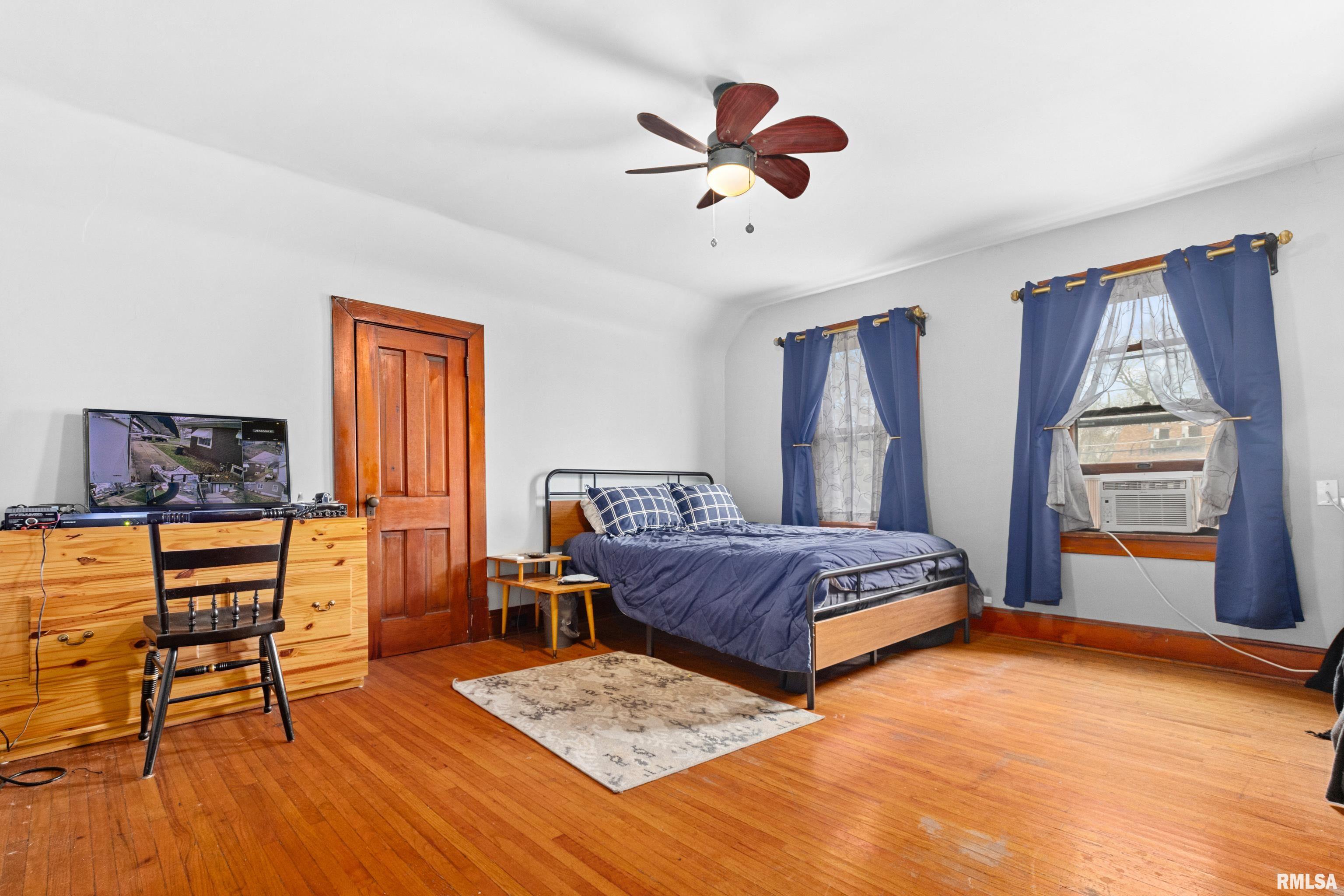 421 State Street, Pekin, Illinois image 24