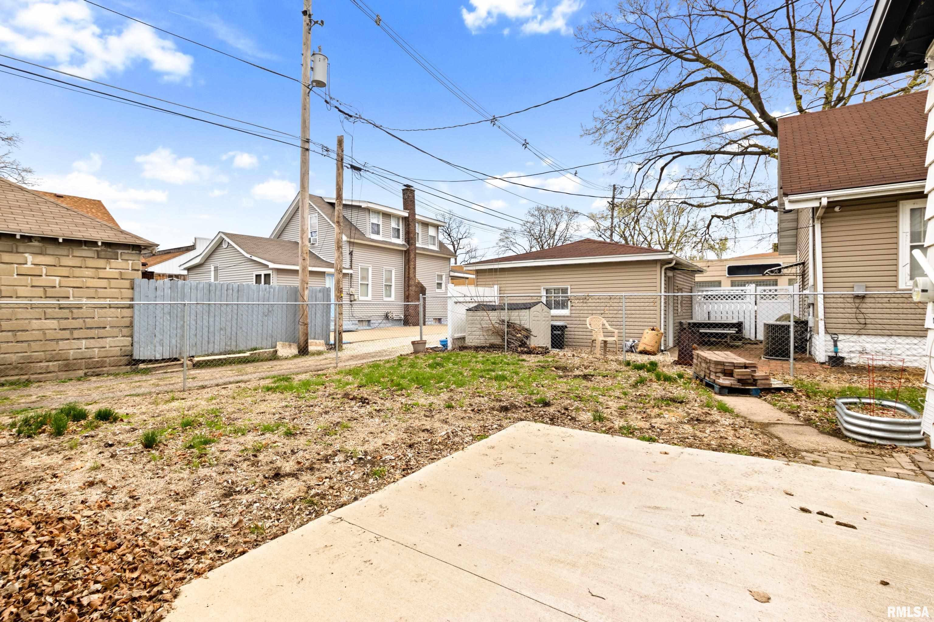 421 State Street, Pekin, Illinois image 30