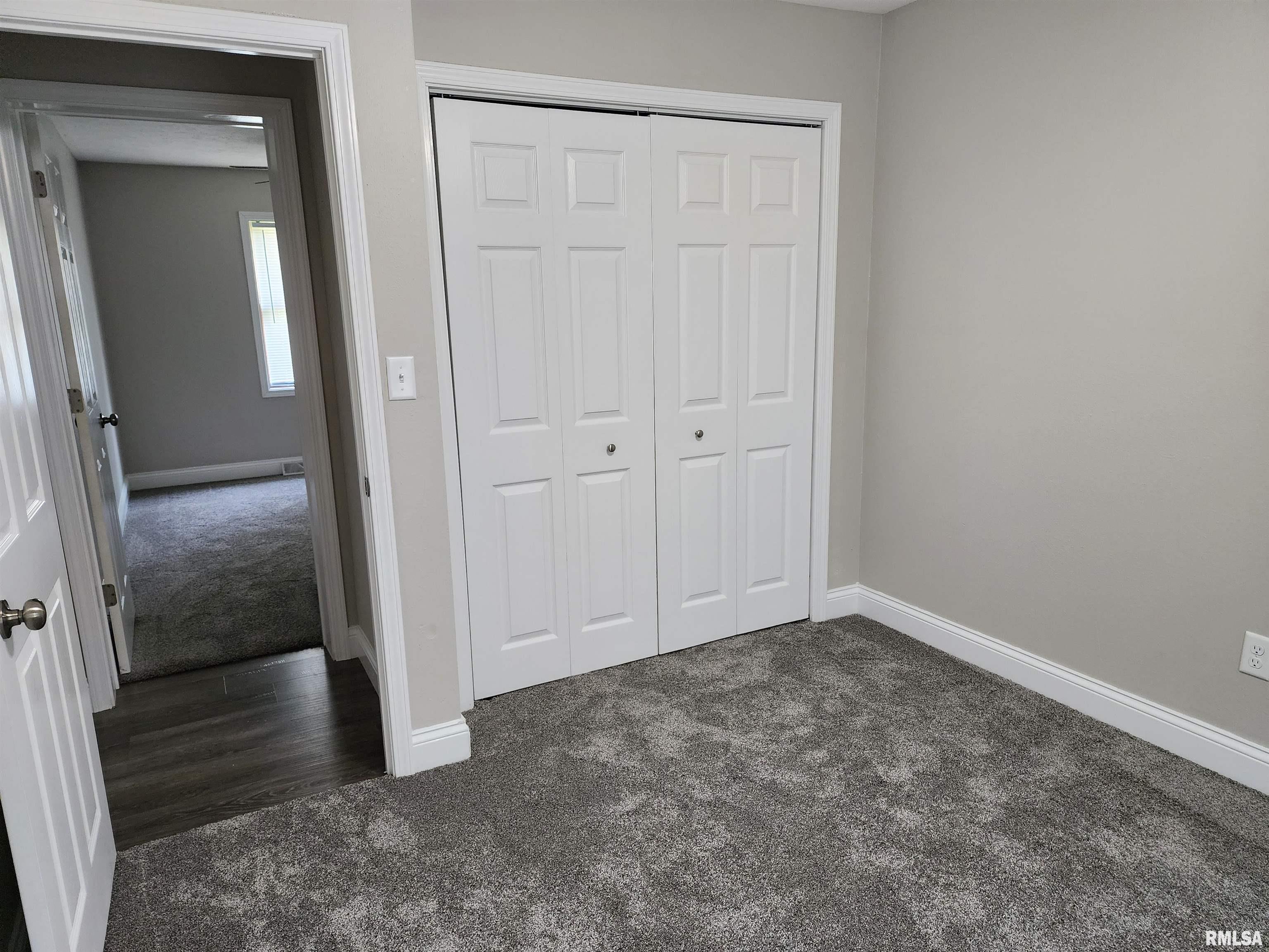 208 Elm Street, Dawson, Illinois image 17