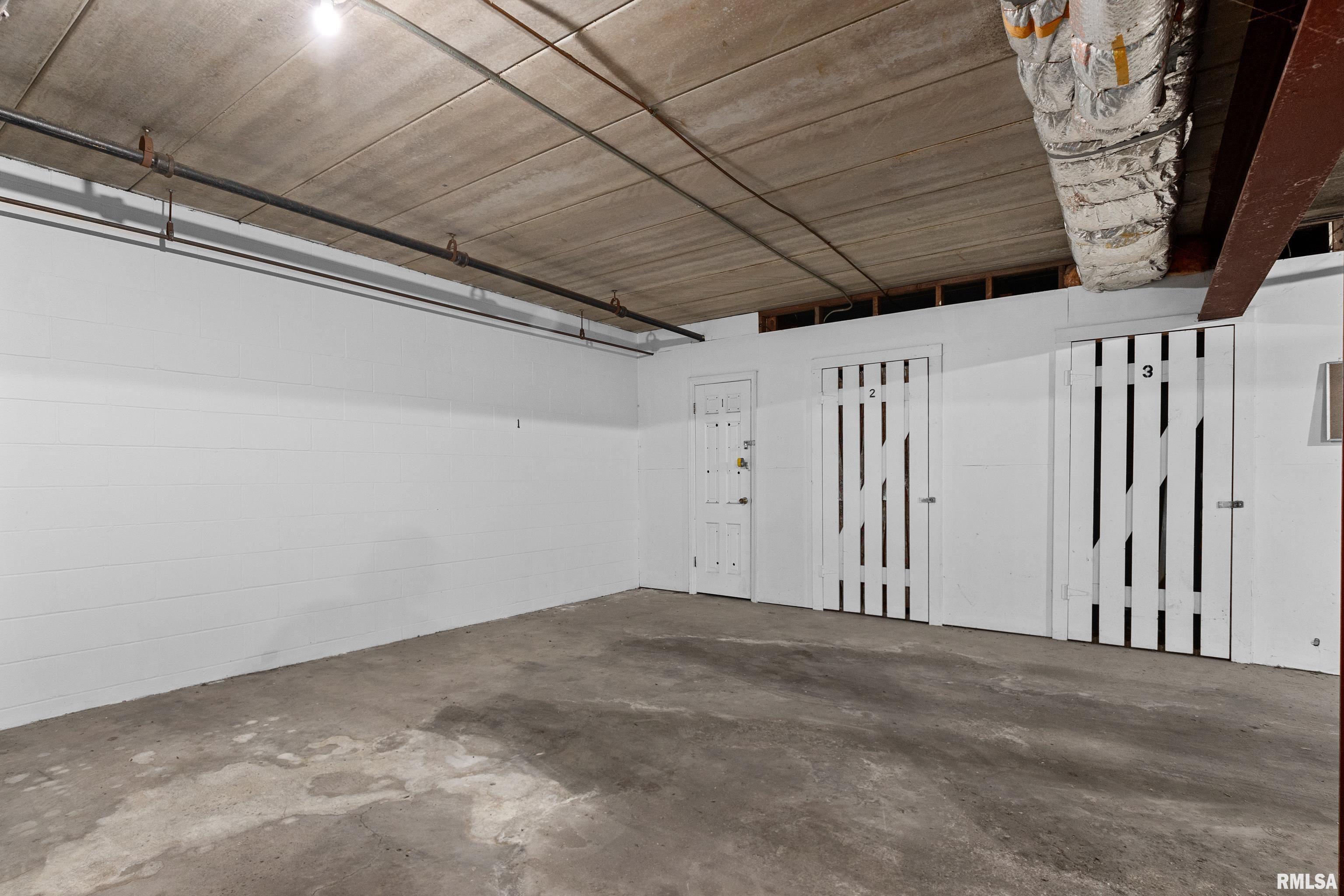 335 Country Club Drive #A, Pekin, Illinois image 30