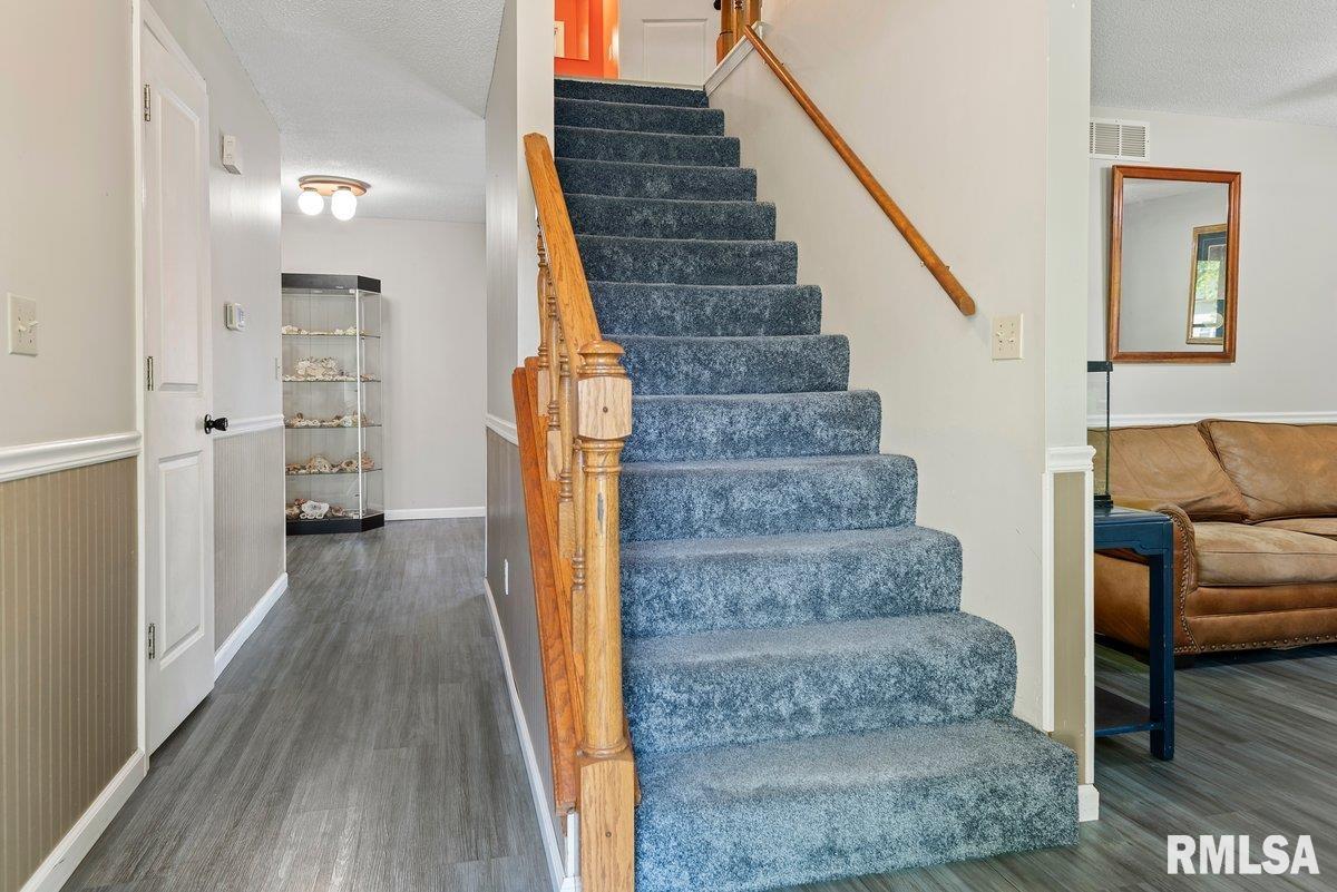 413 W Chestnut Street, Chatham, Illinois image 14