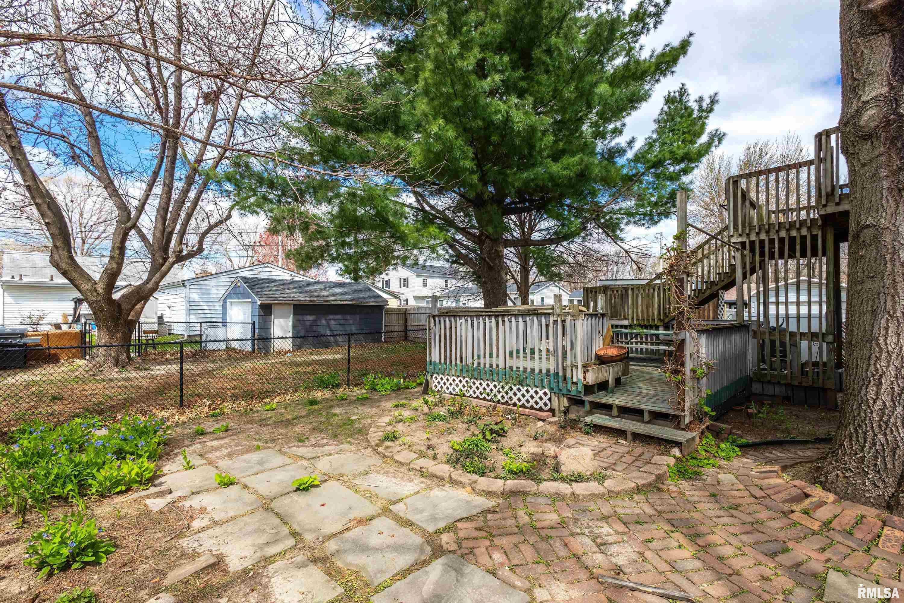 2963 9th Street, Moline, Illinois image 30