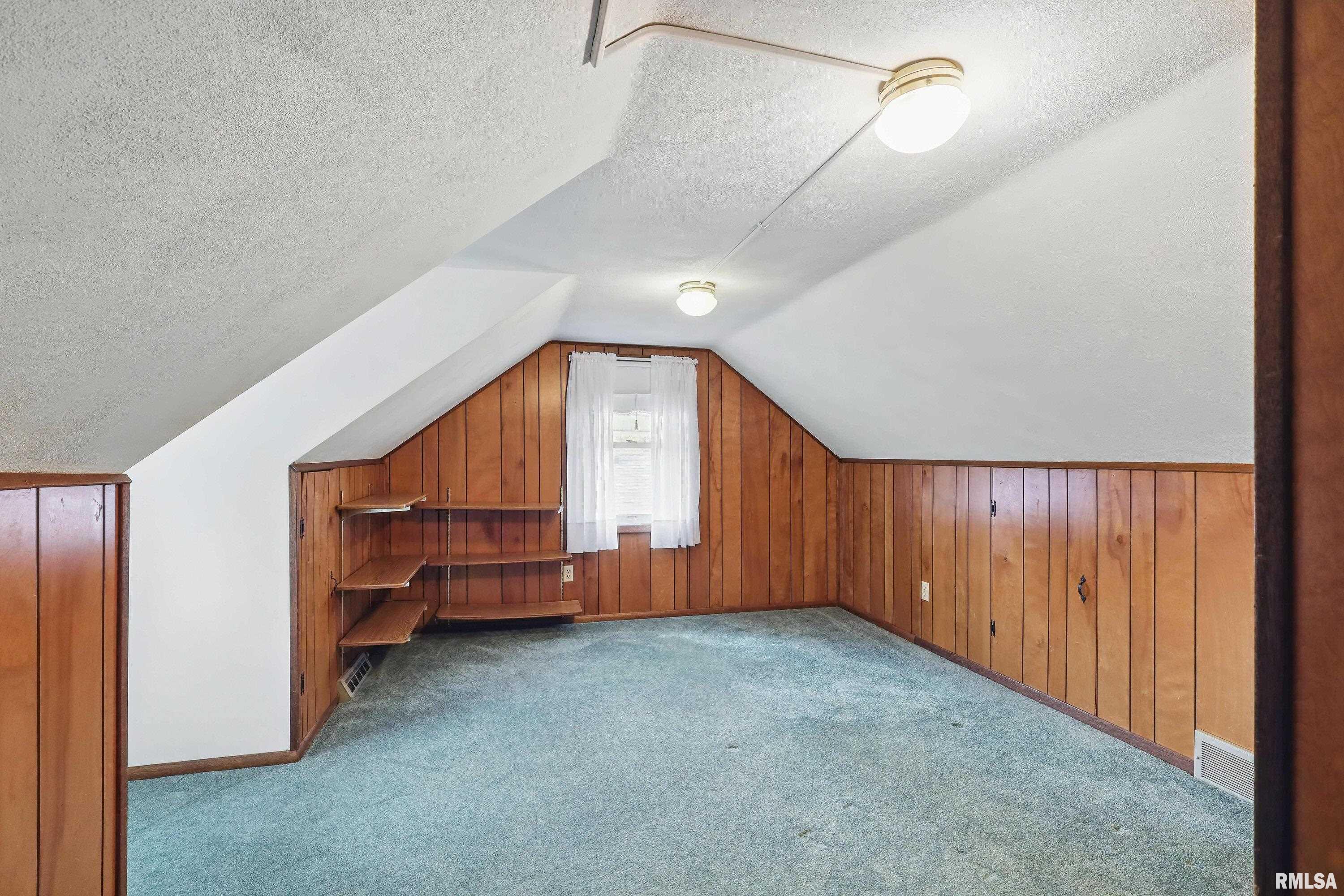 2963 9th Street, Moline, Illinois image 20