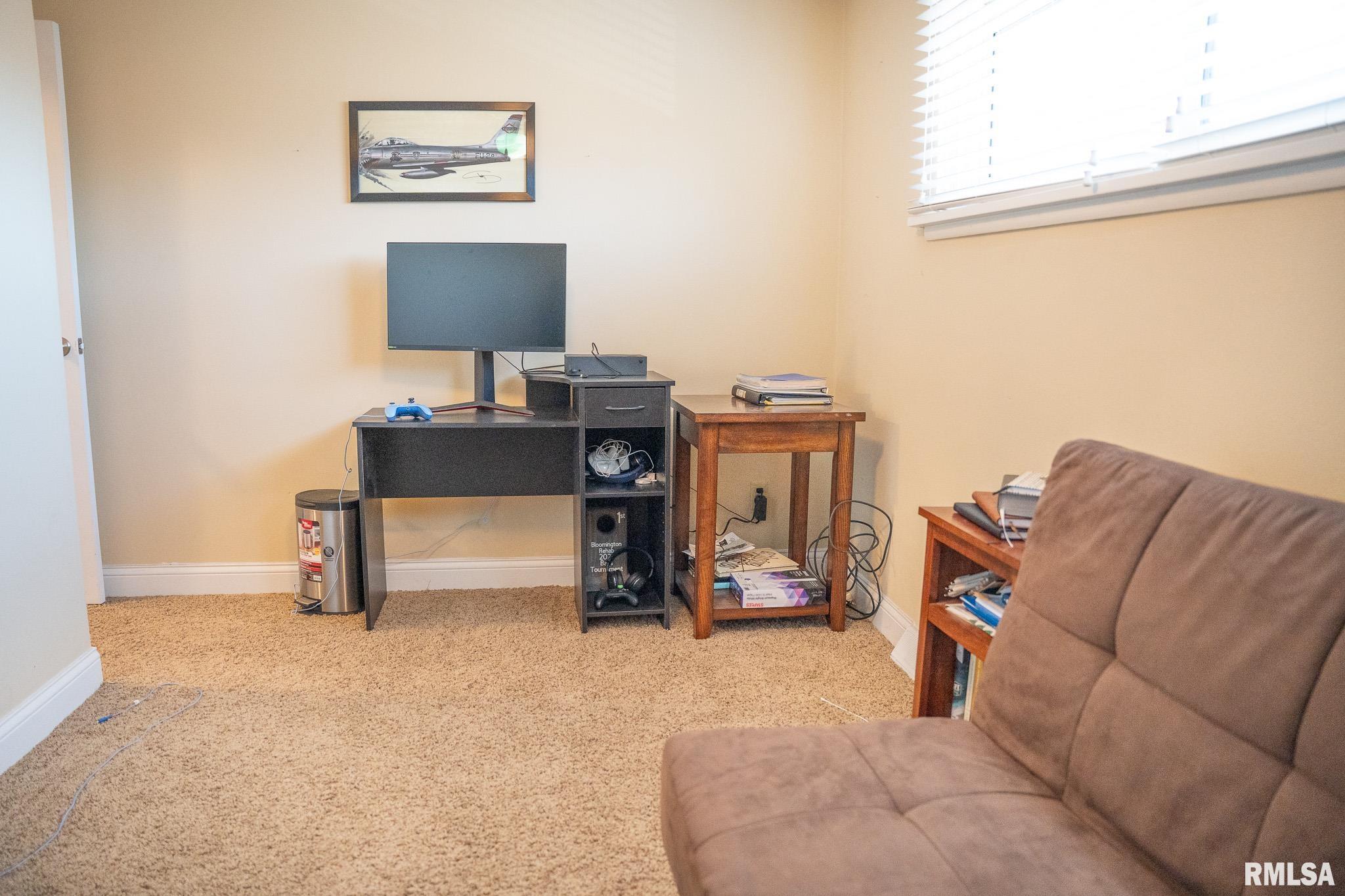 2114 W Westbrook Drive, Peoria, Illinois image 23