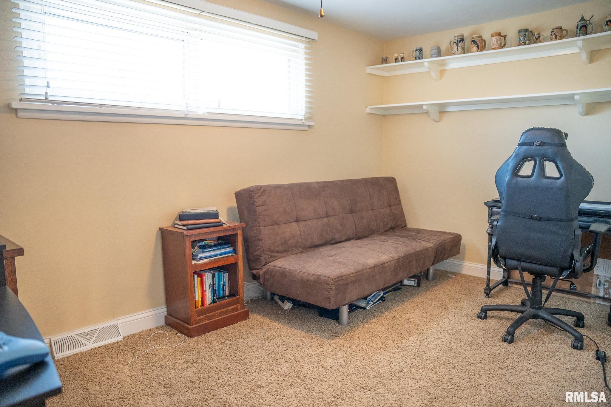 2114 W Westbrook Drive, Peoria, Illinois image 22