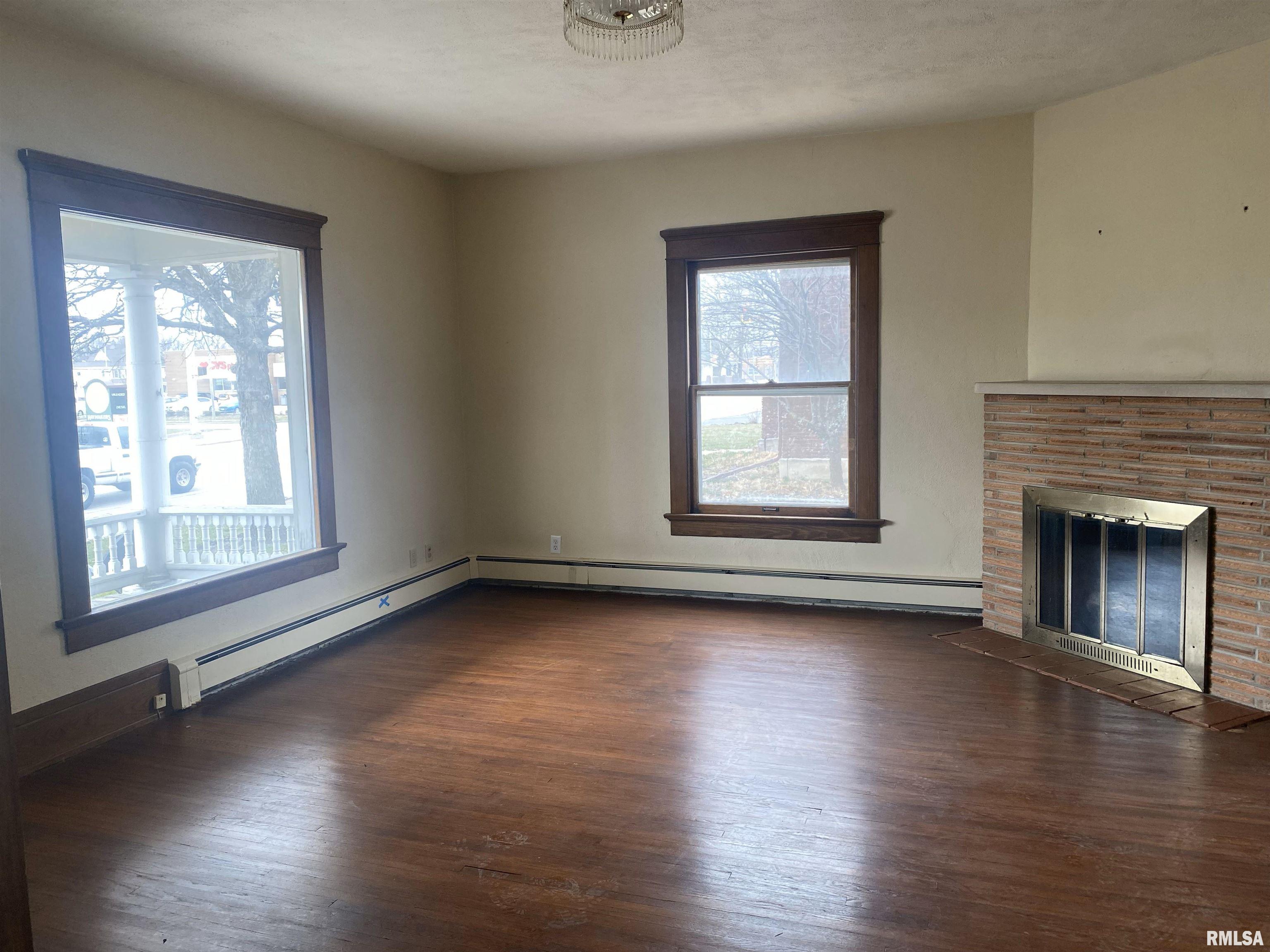 418 E Jackson Street, Macomb, Illinois image 7
