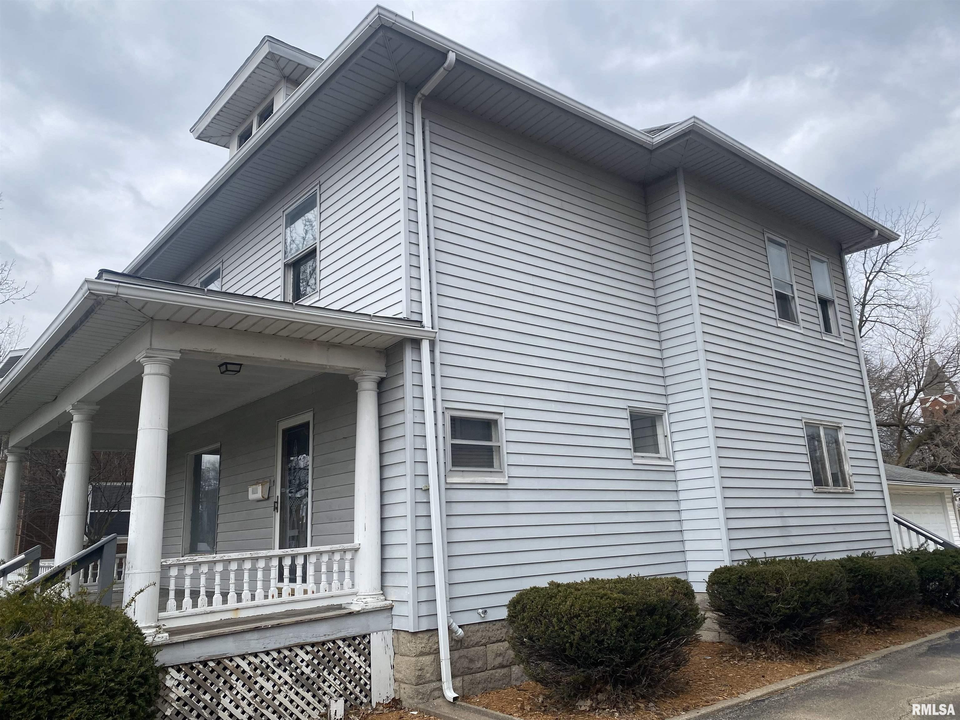 418 E Jackson Street, Macomb, Illinois image 2