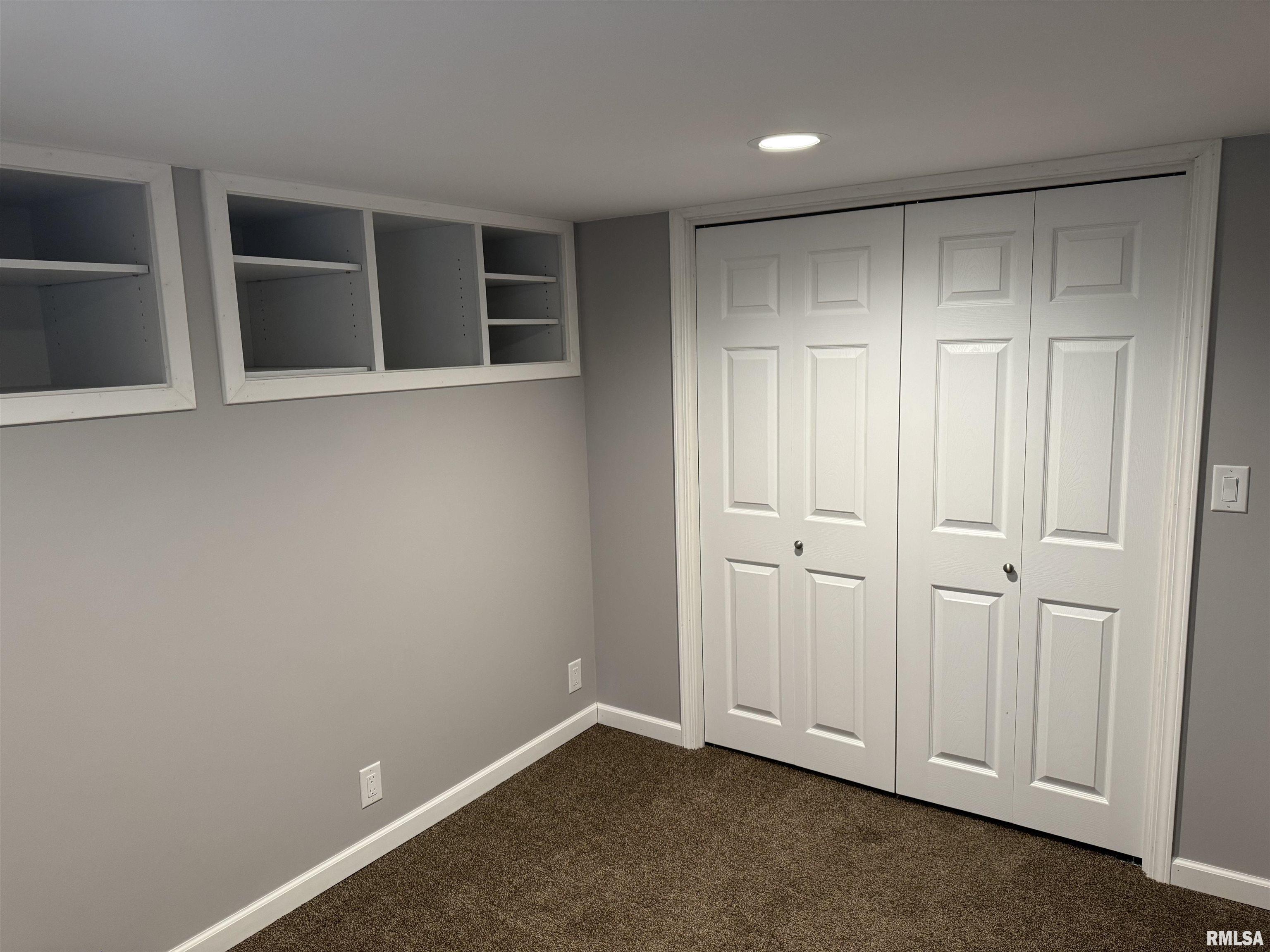 2504 Bellevue Avenue, Bettendorf, Iowa image 29
