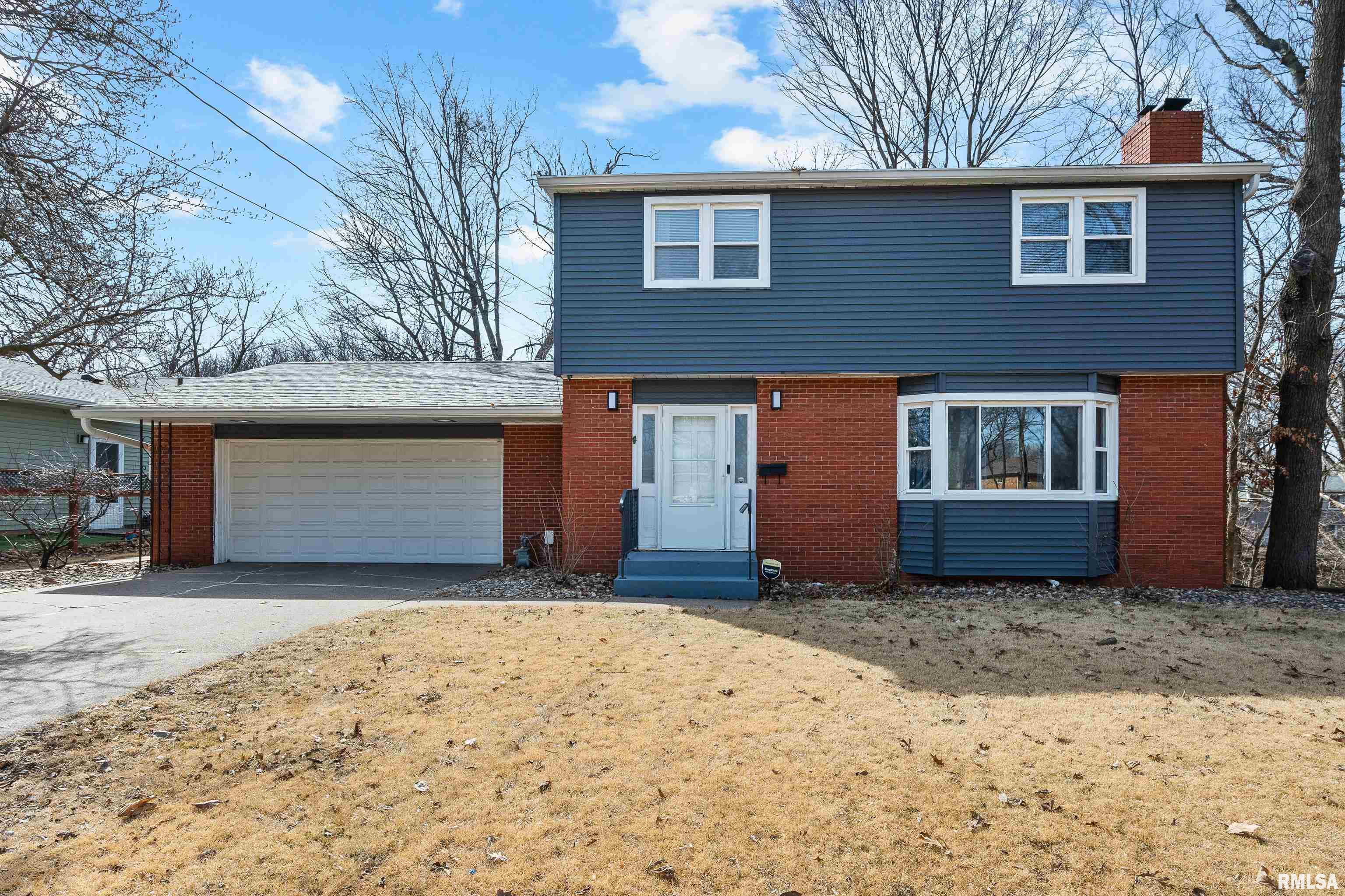 2107 3rd Street B, East Moline, Illinois image 1