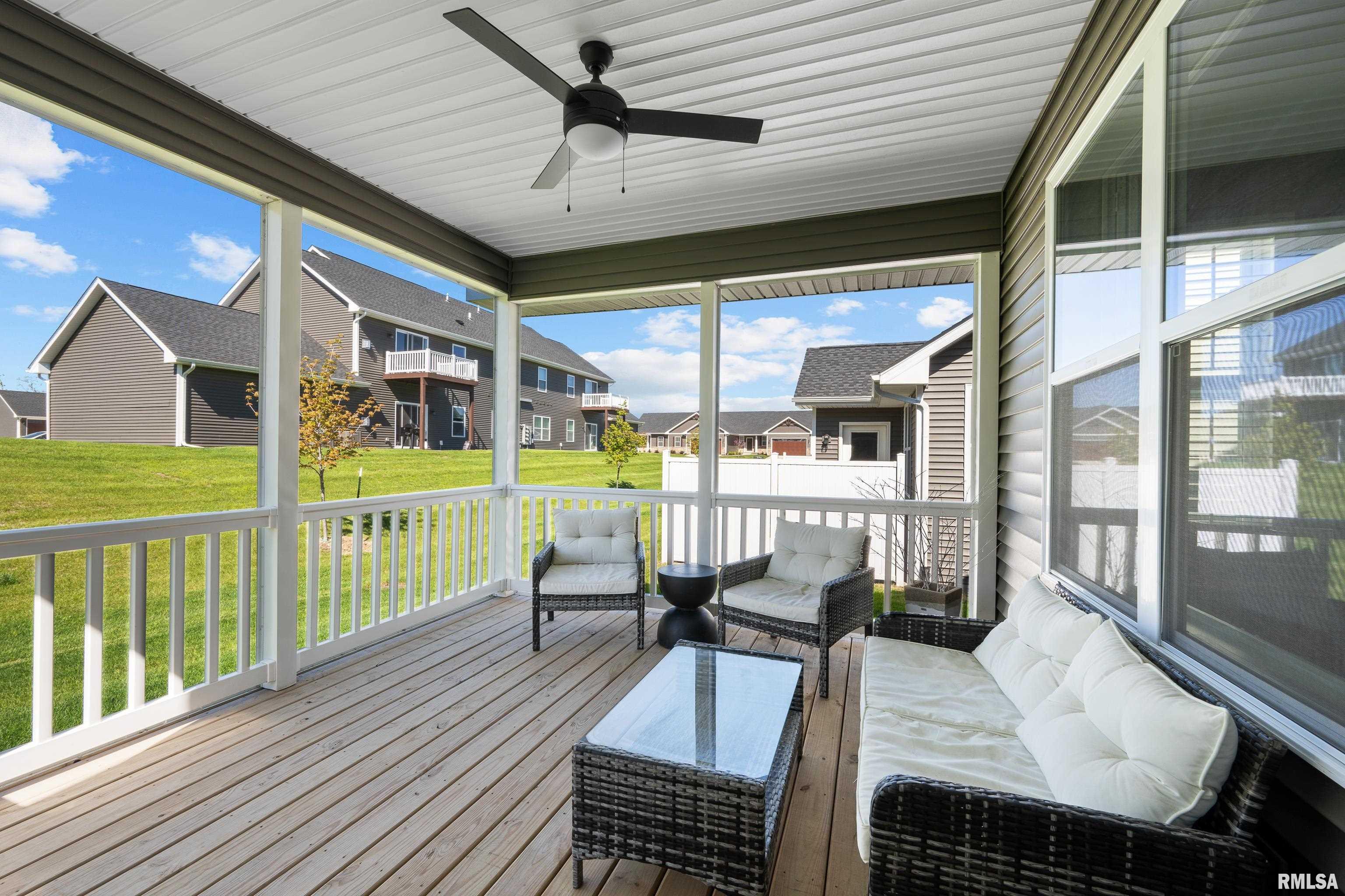 3098 Mary Leigh Drive, Bettendorf, Iowa image 29
