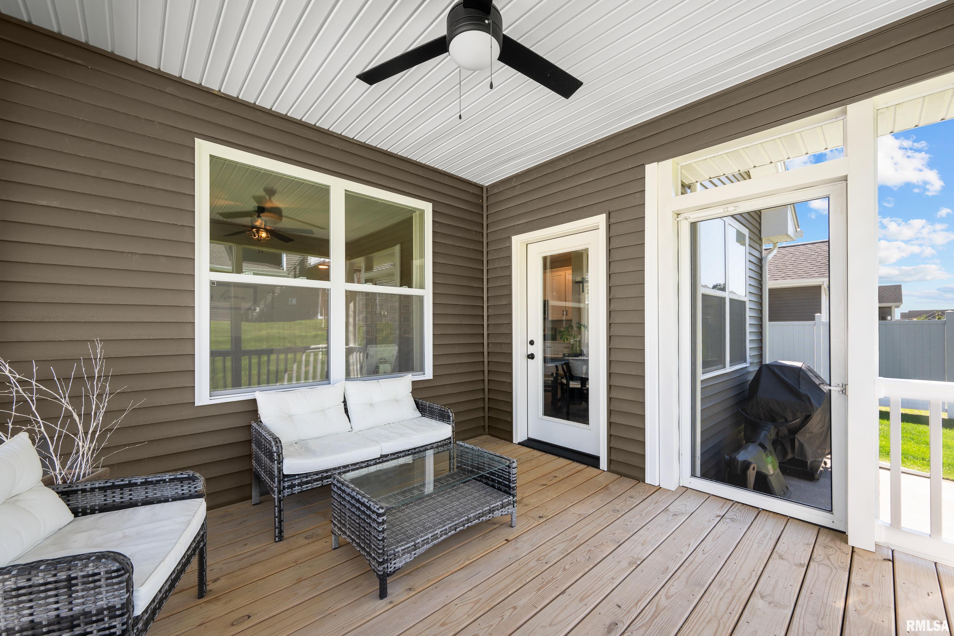 3098 Mary Leigh Drive, Bettendorf, Iowa image 30
