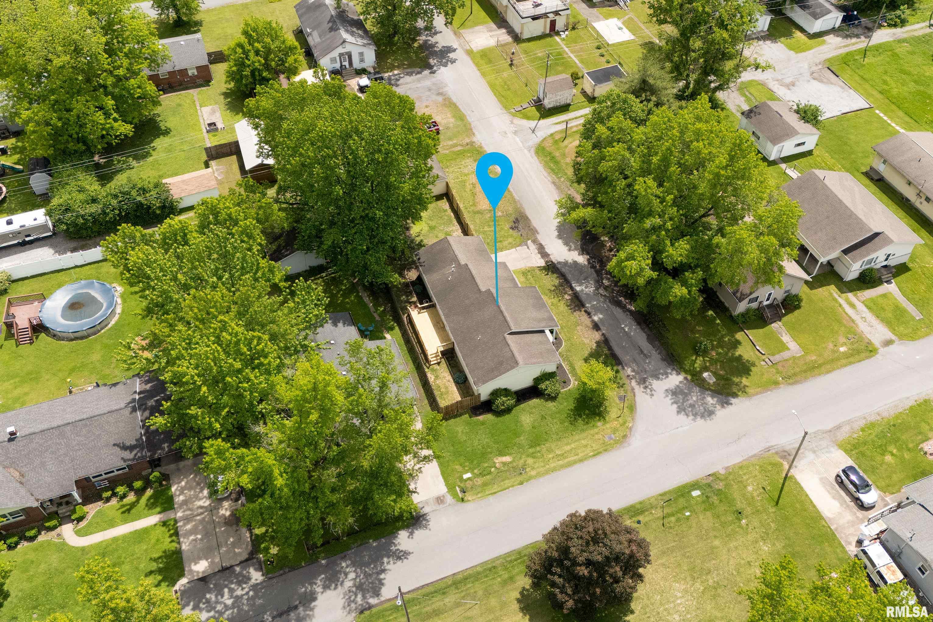 609 W Van Buren Street, Herrin, Illinois image 29