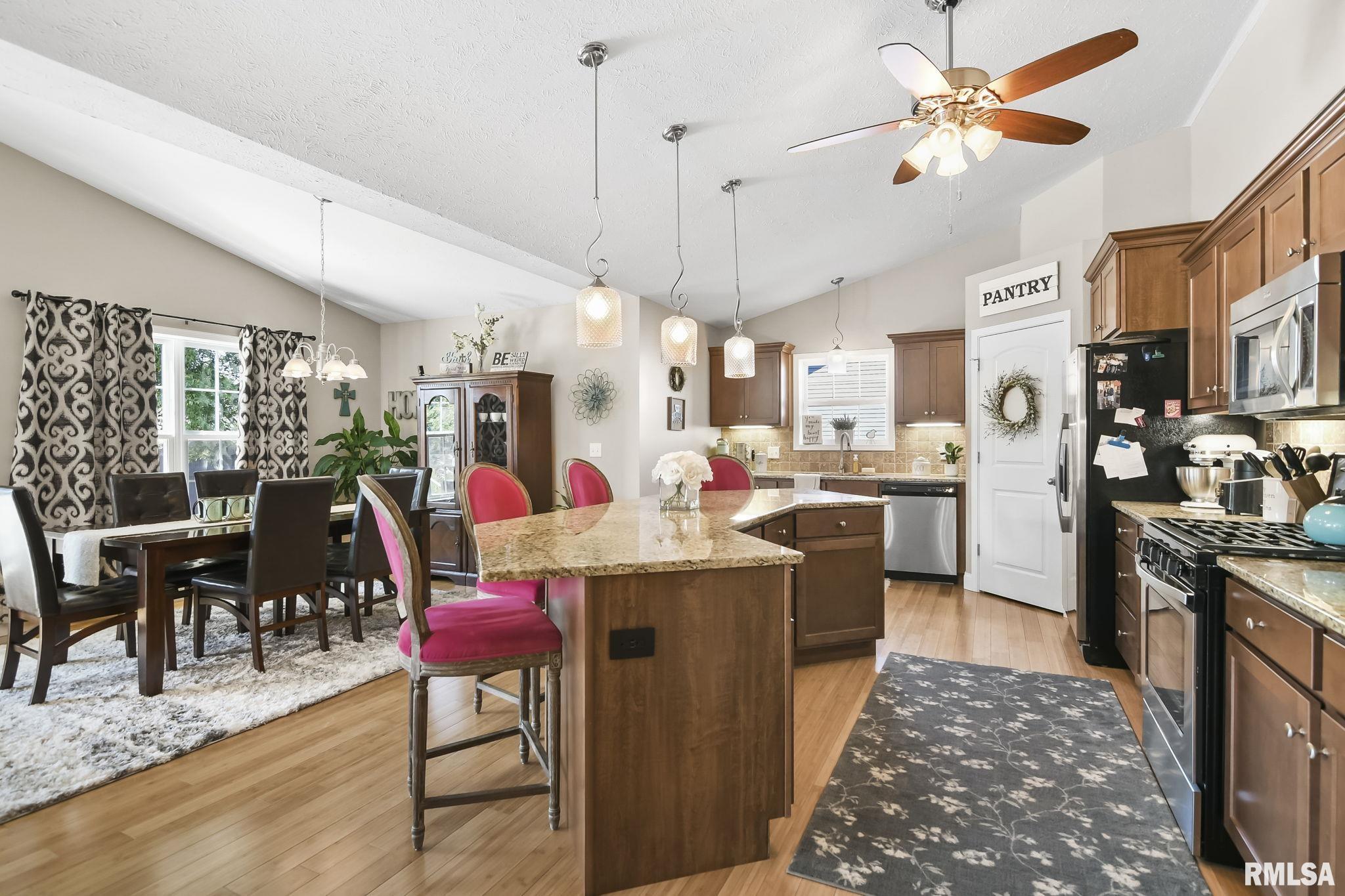 1065 Harrow Drive, Sherman, Illinois image 18