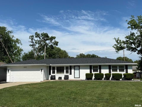 Homes For Sale - 3422 N Rockwood Road<br/> Peoria, IL 61604