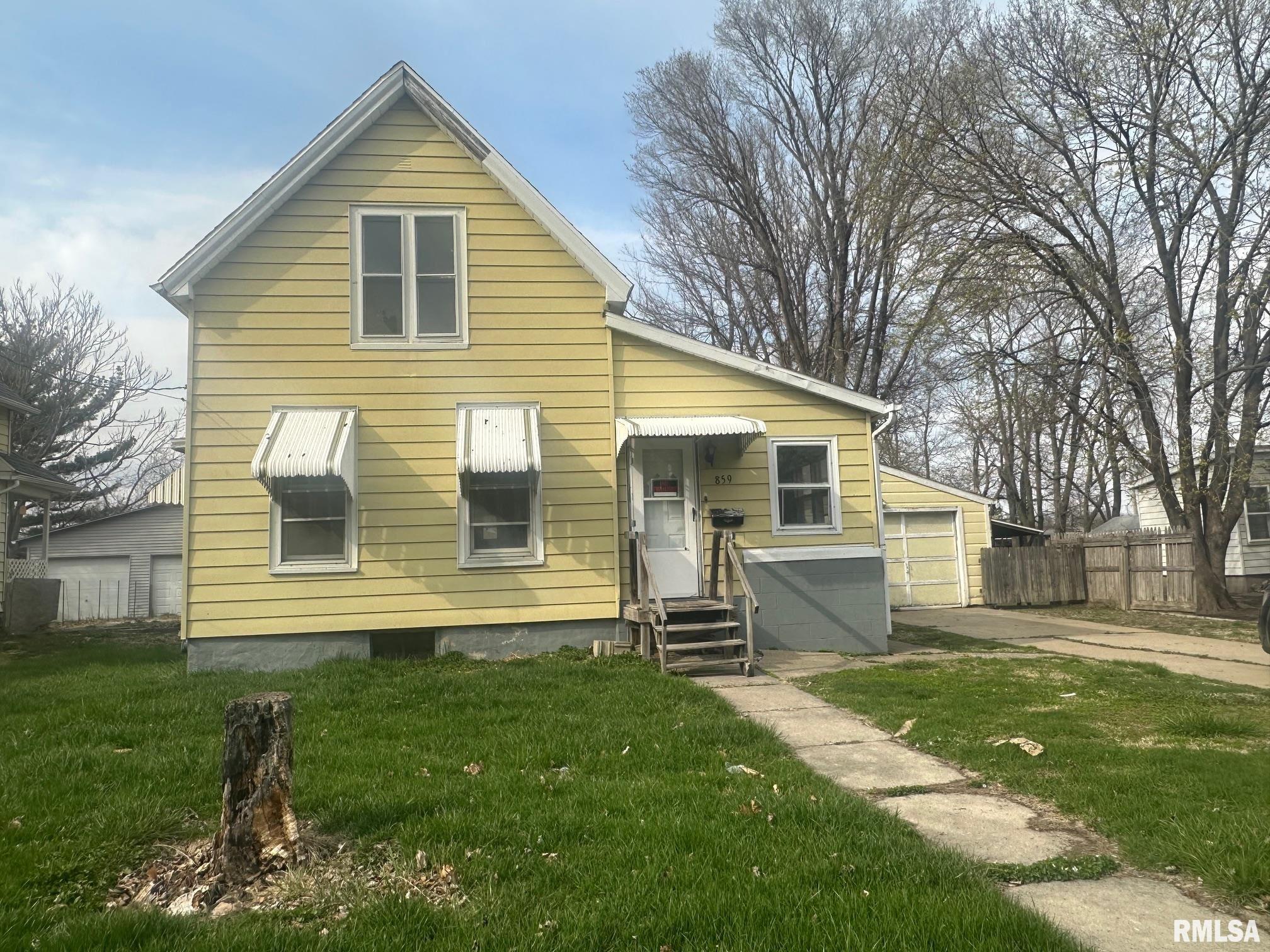 859 Mulberry Street, Galesburg, Illinois image 1