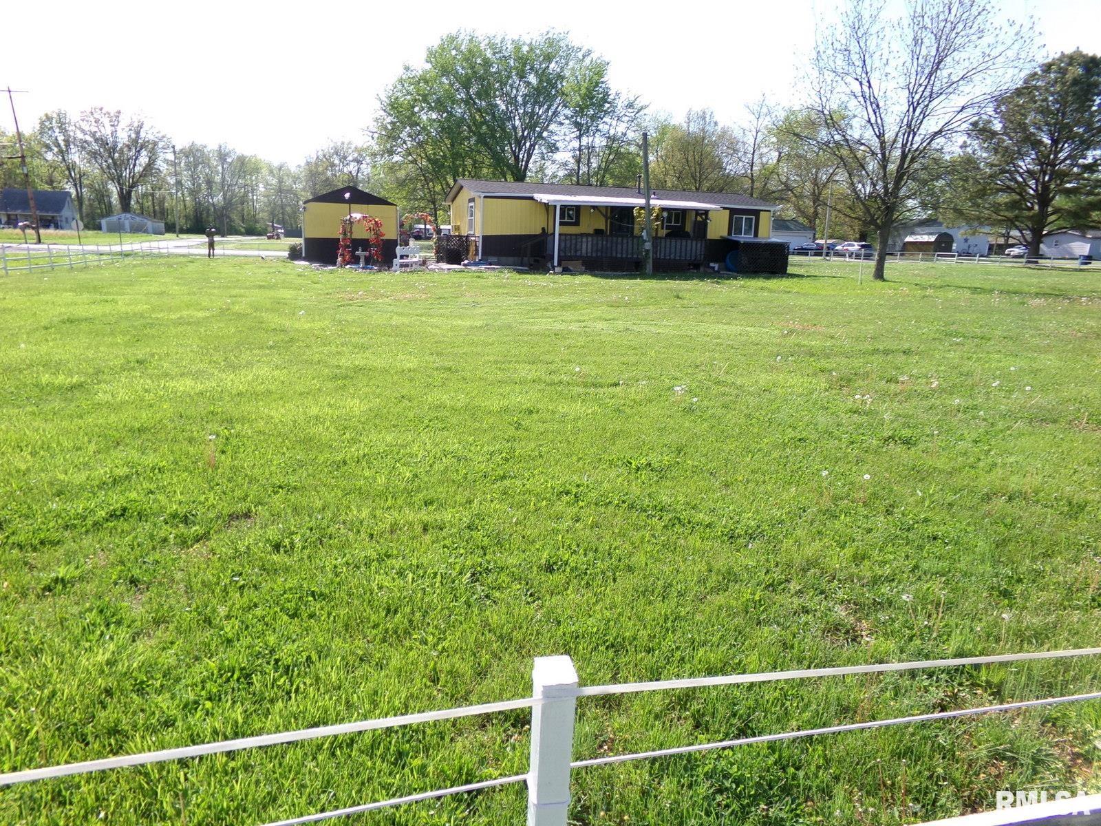 1104 Van Buren Avenue, Sandoval, Illinois image 11