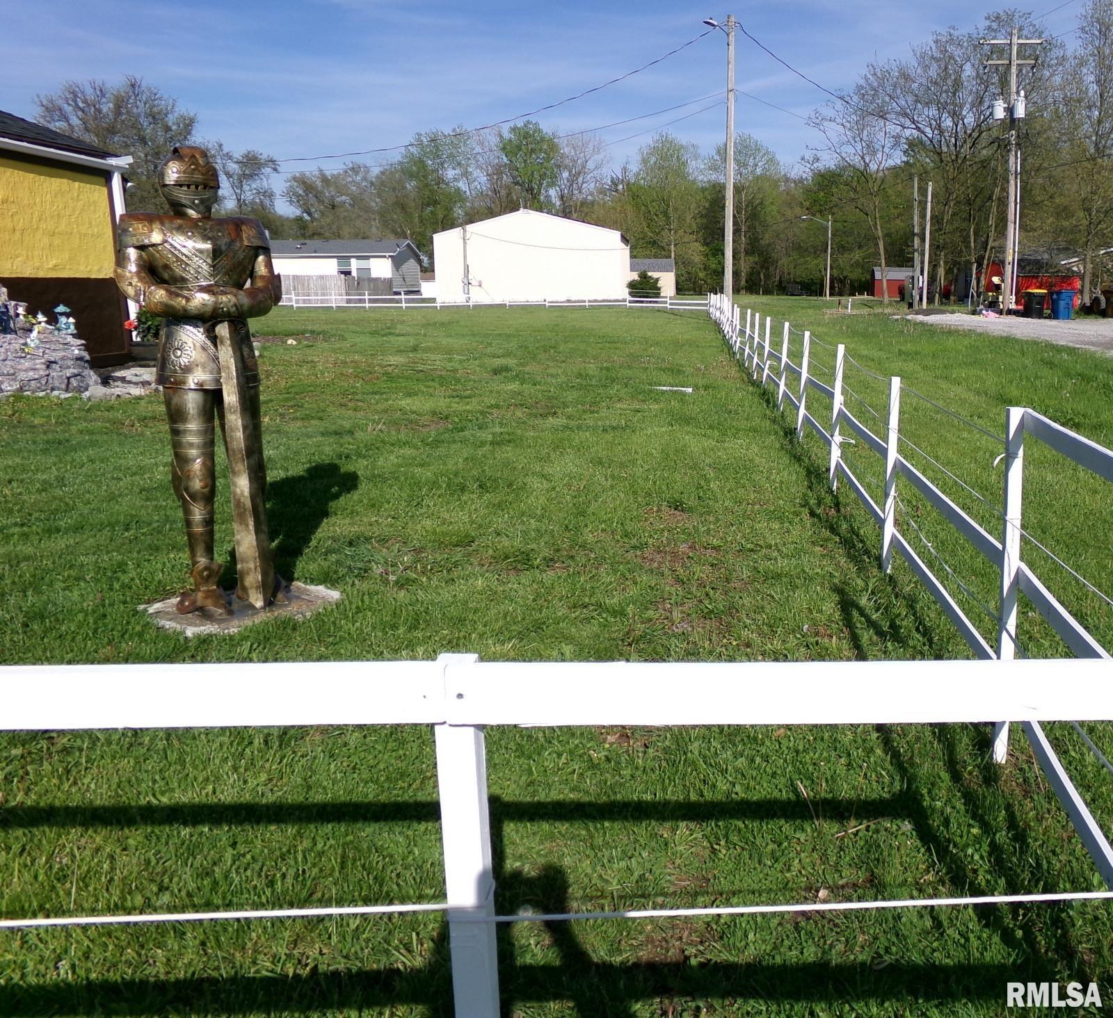 1104 Van Buren Avenue, Sandoval, Illinois image 45