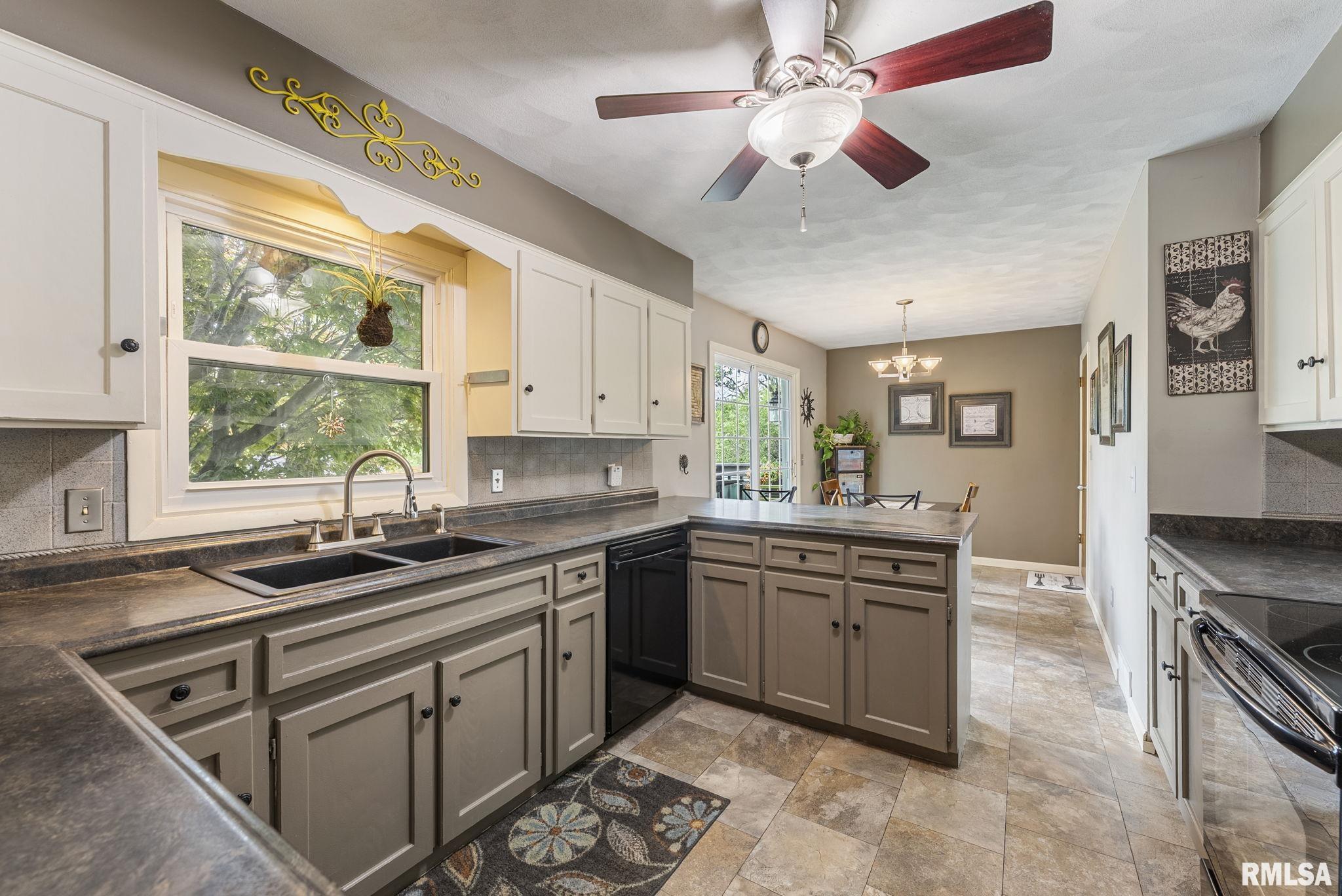 6510 95th Avenue Court West, Taylor Ridge, Illinois image 26