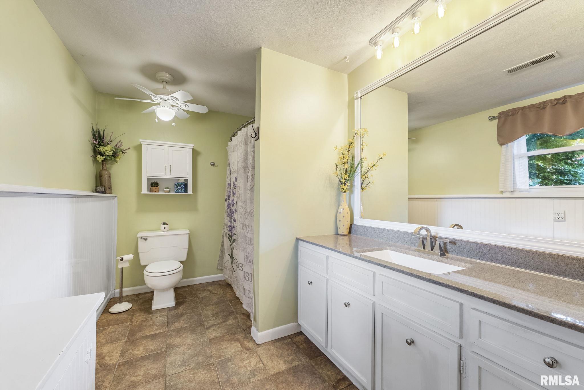 6510 95th Avenue Court West, Taylor Ridge, Illinois image 31