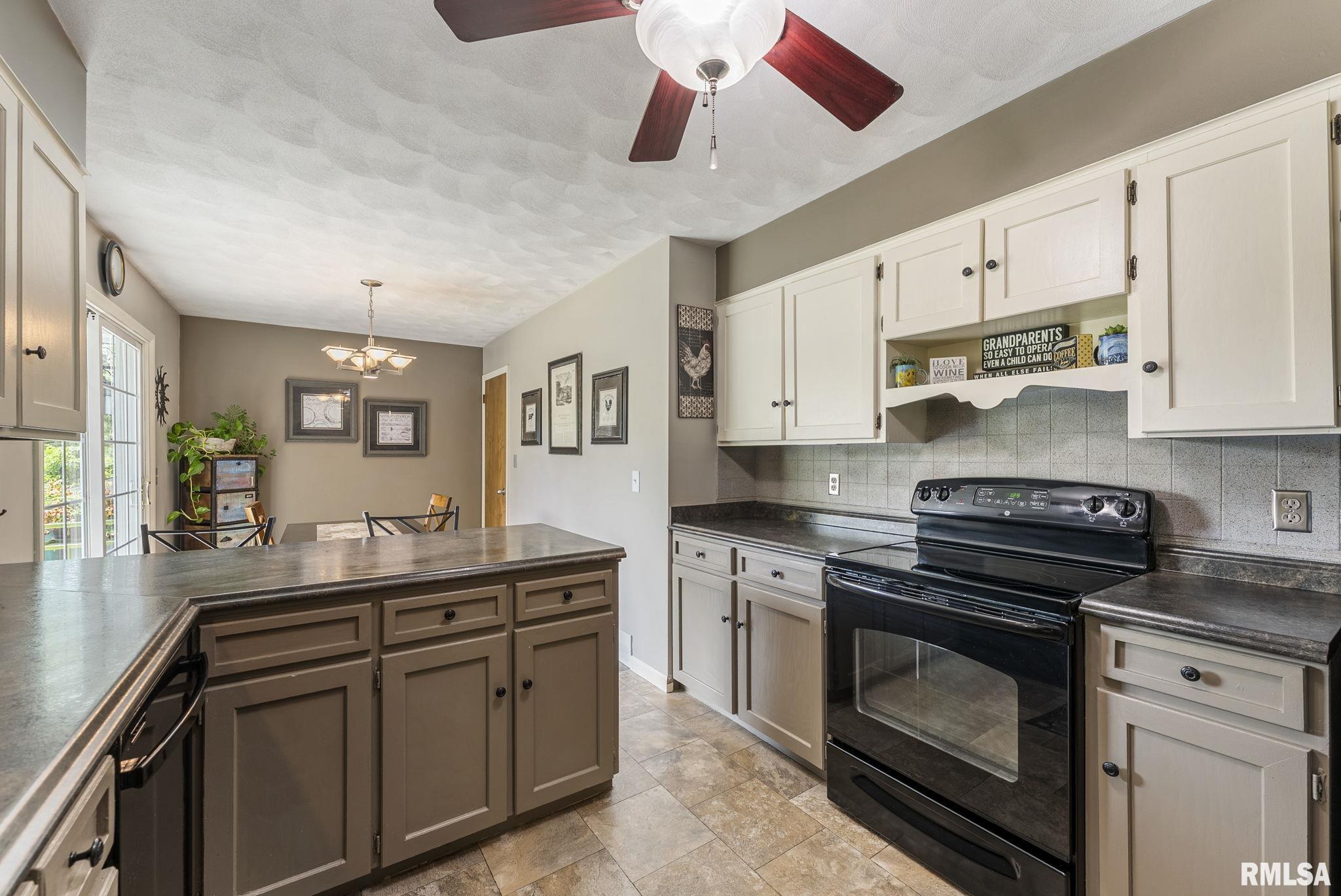 6510 95th Avenue Court West, Taylor Ridge, Illinois image 27
