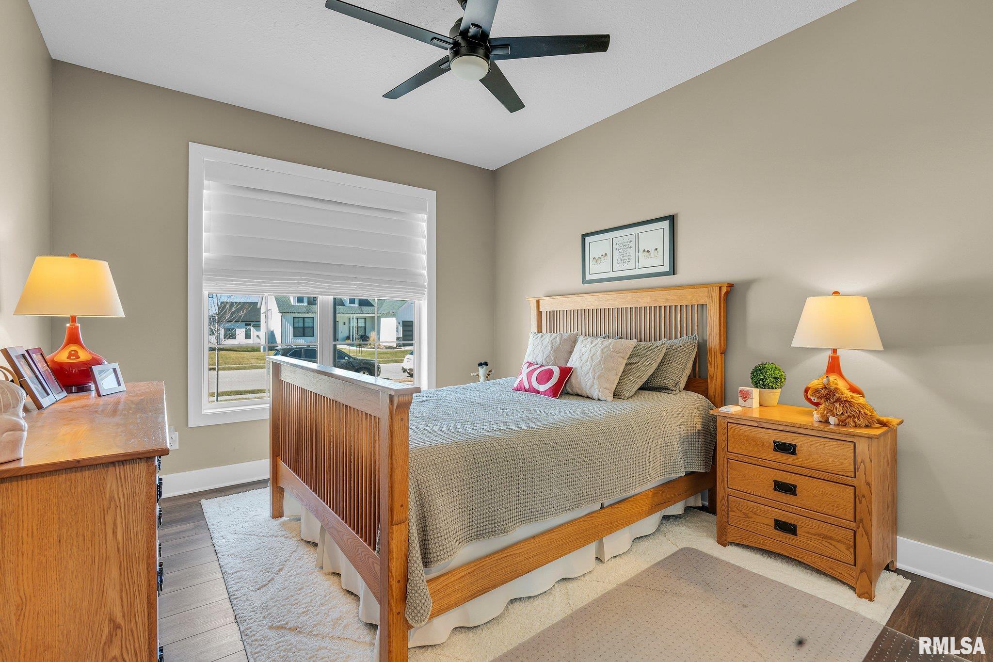 6997 Matthews Pass, Bettendorf, Iowa image 15