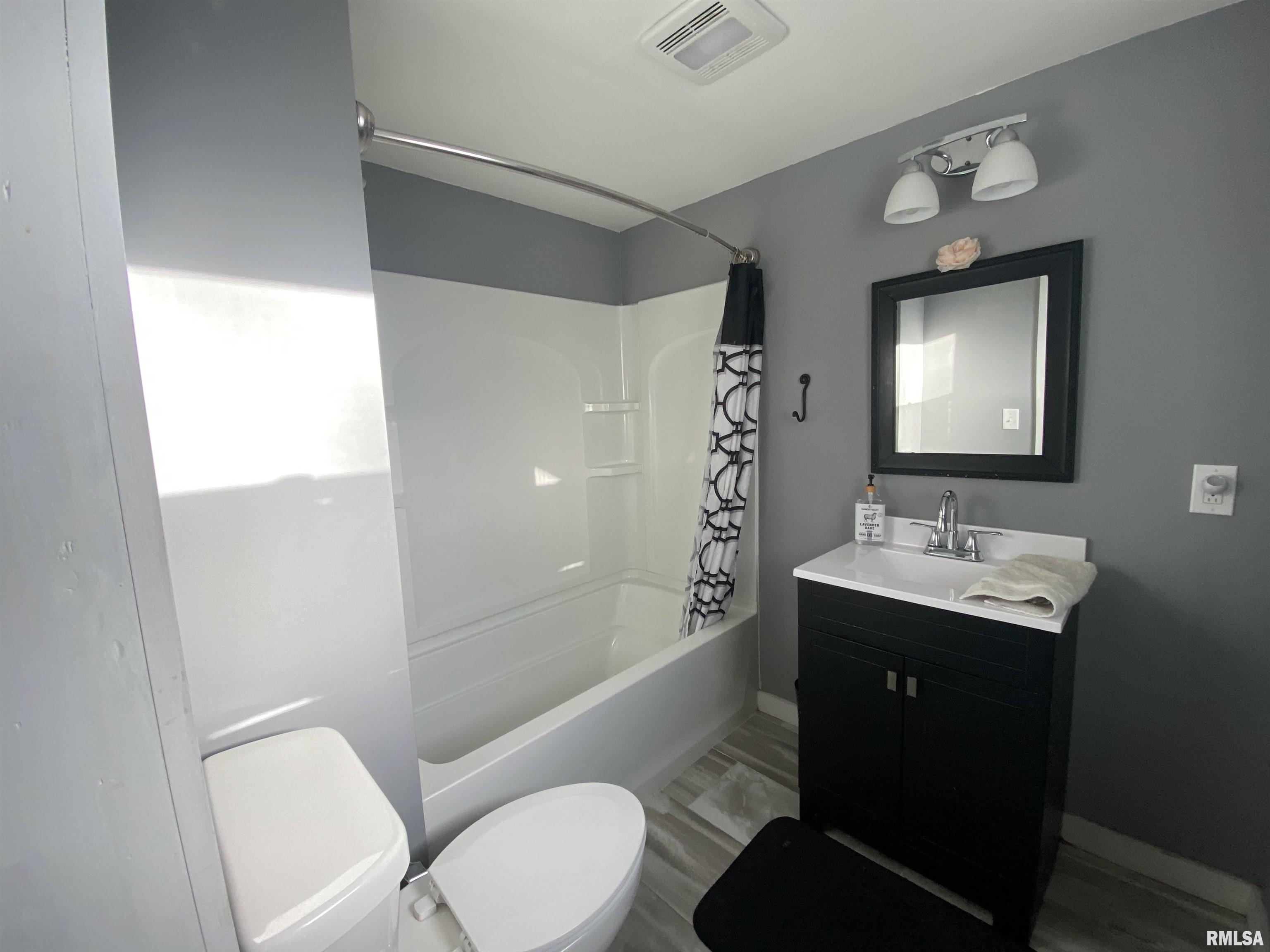 458 N 8th Avenue, Canton, Illinois image 22