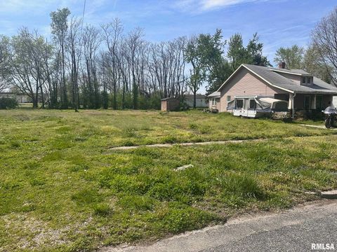Vacant Land For Sale - 617 N East Street<br/> Morgan County, Jacksonville, IL 62650