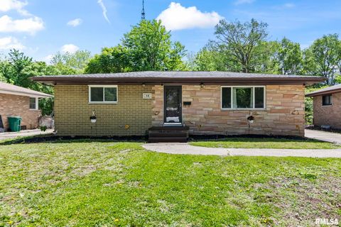 Photo of 38 MONICA Lane, Springfield, IL 62702 (MLS # CA1043409)