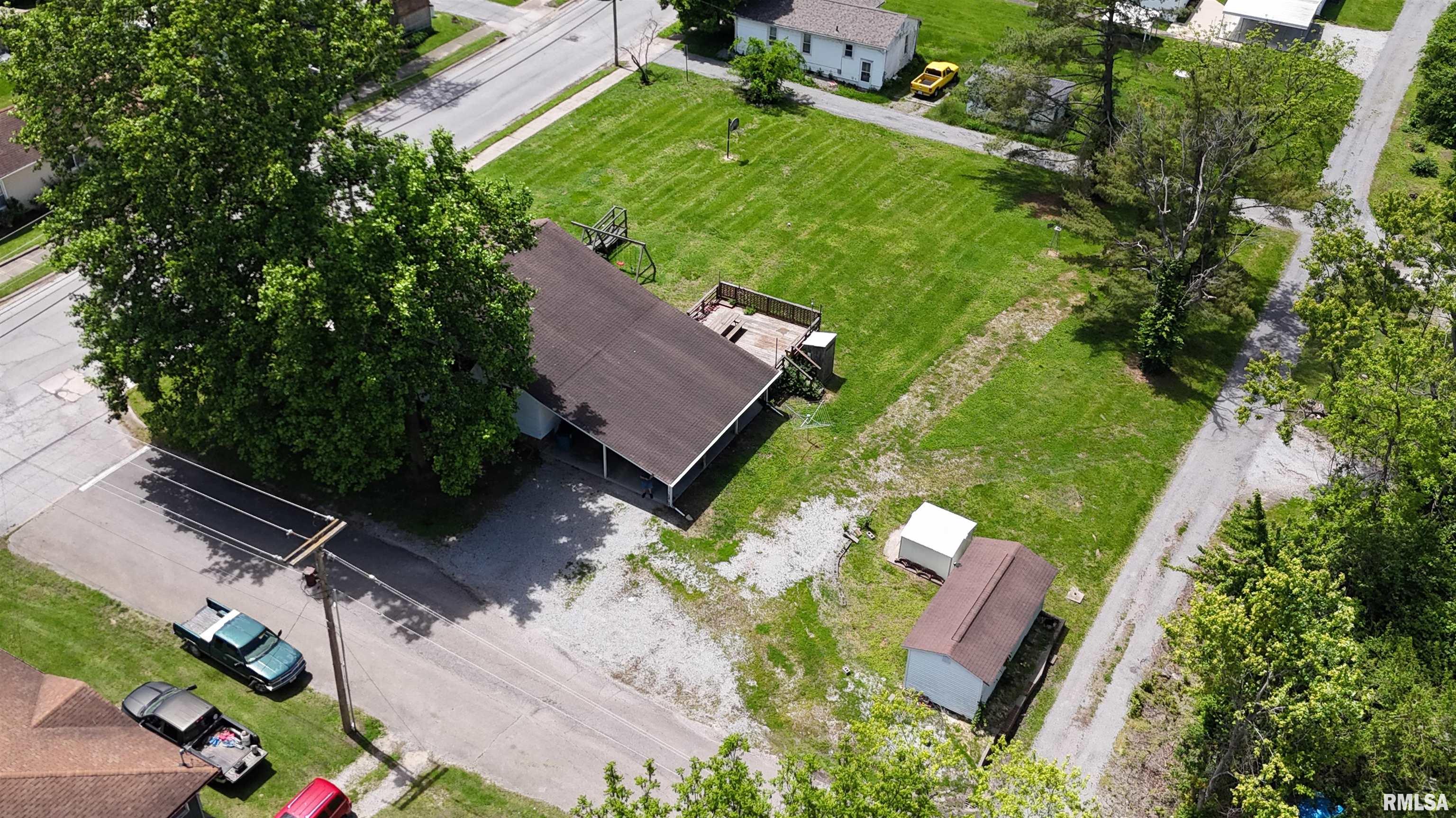 1502 Gartside Street, Murphysboro, Illinois image 25