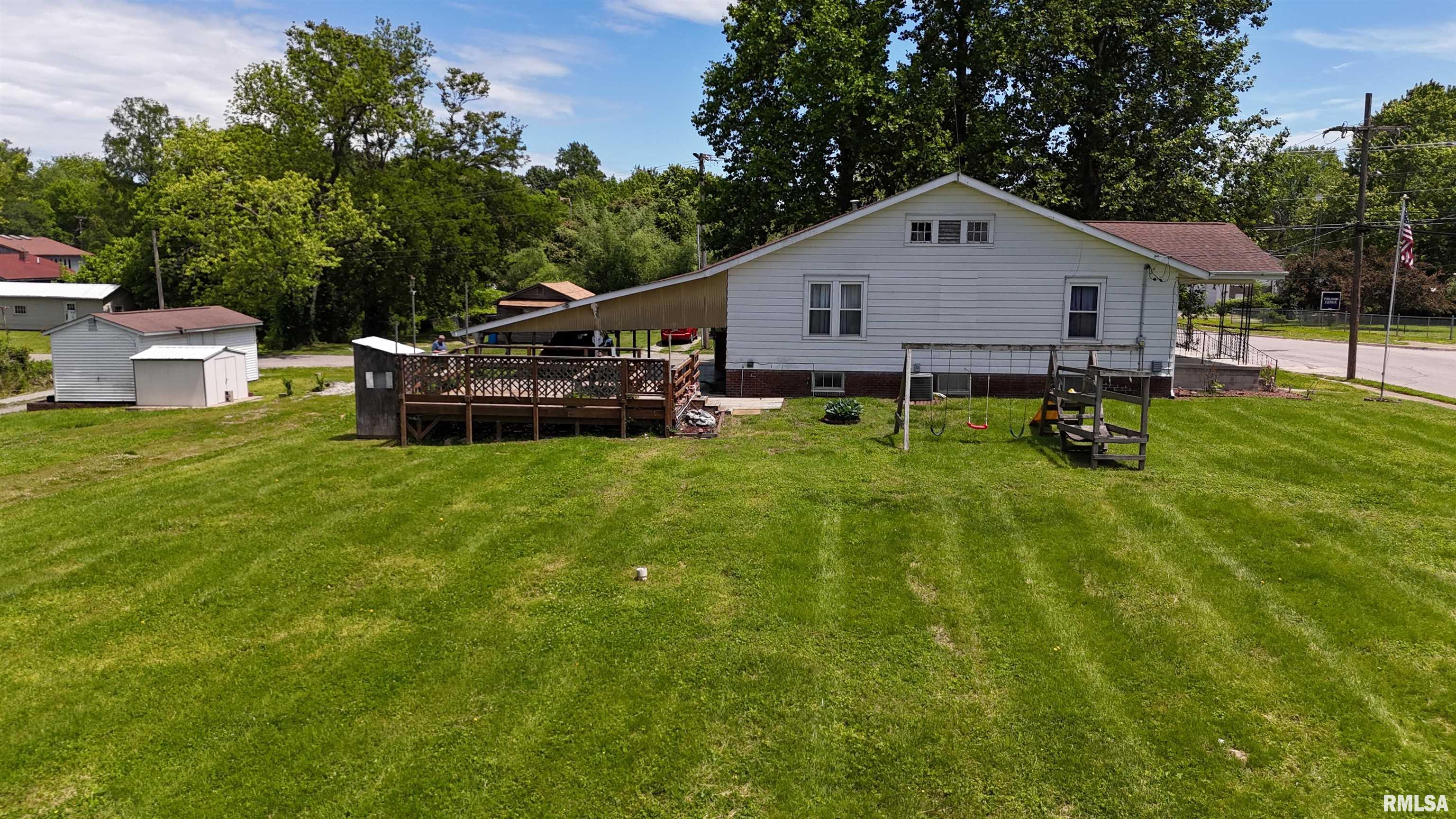 1502 Gartside Street, Murphysboro, Illinois image 27