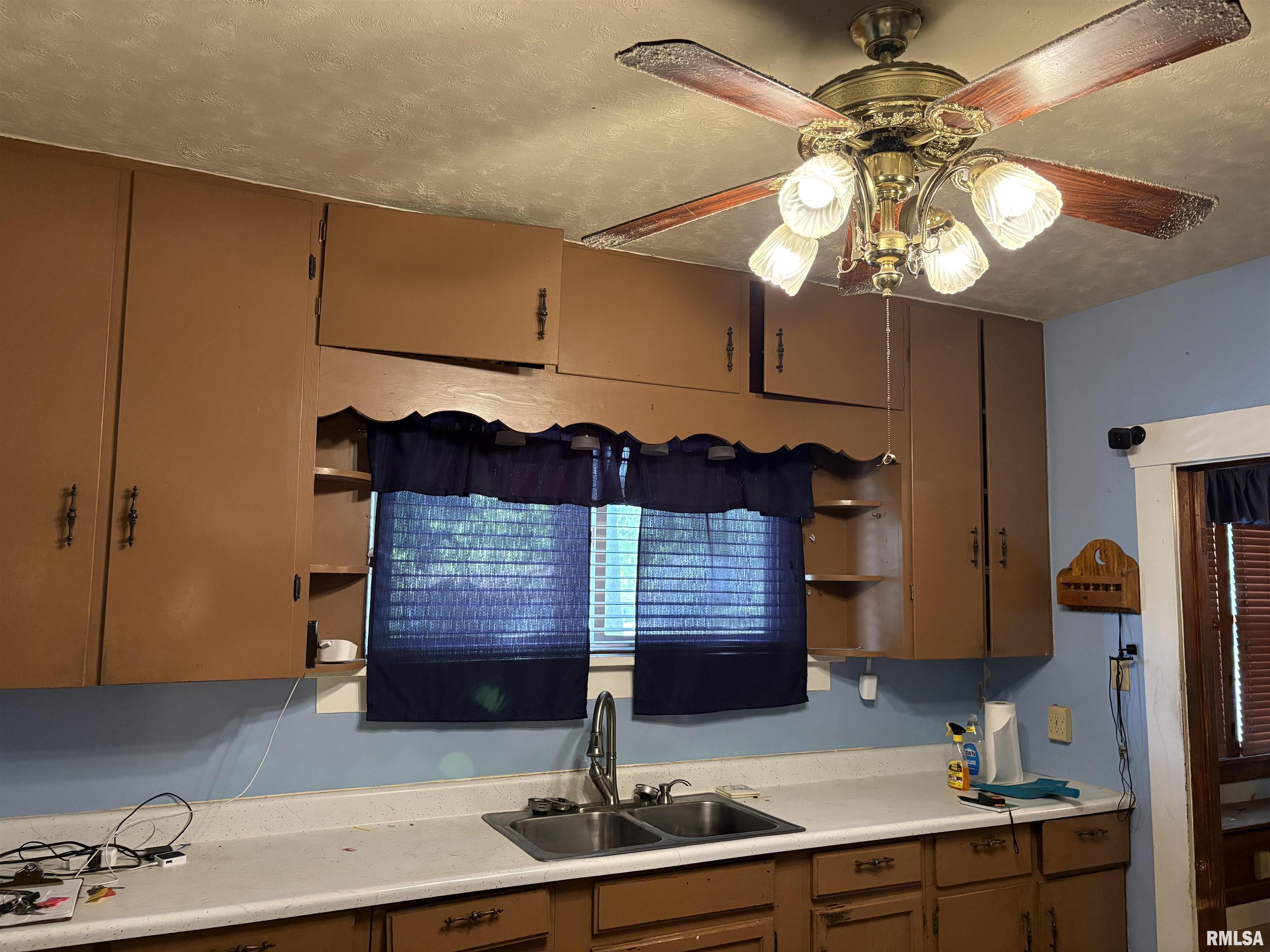 1502 Gartside Street, Murphysboro, Illinois image 7