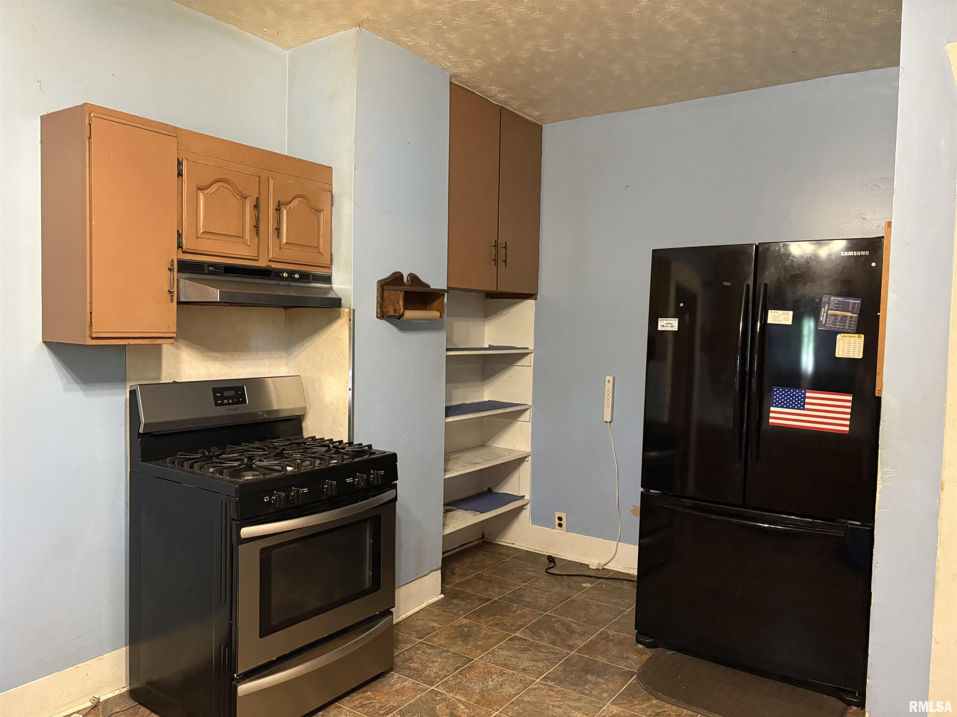 1502 Gartside Street, Murphysboro, Illinois image 6