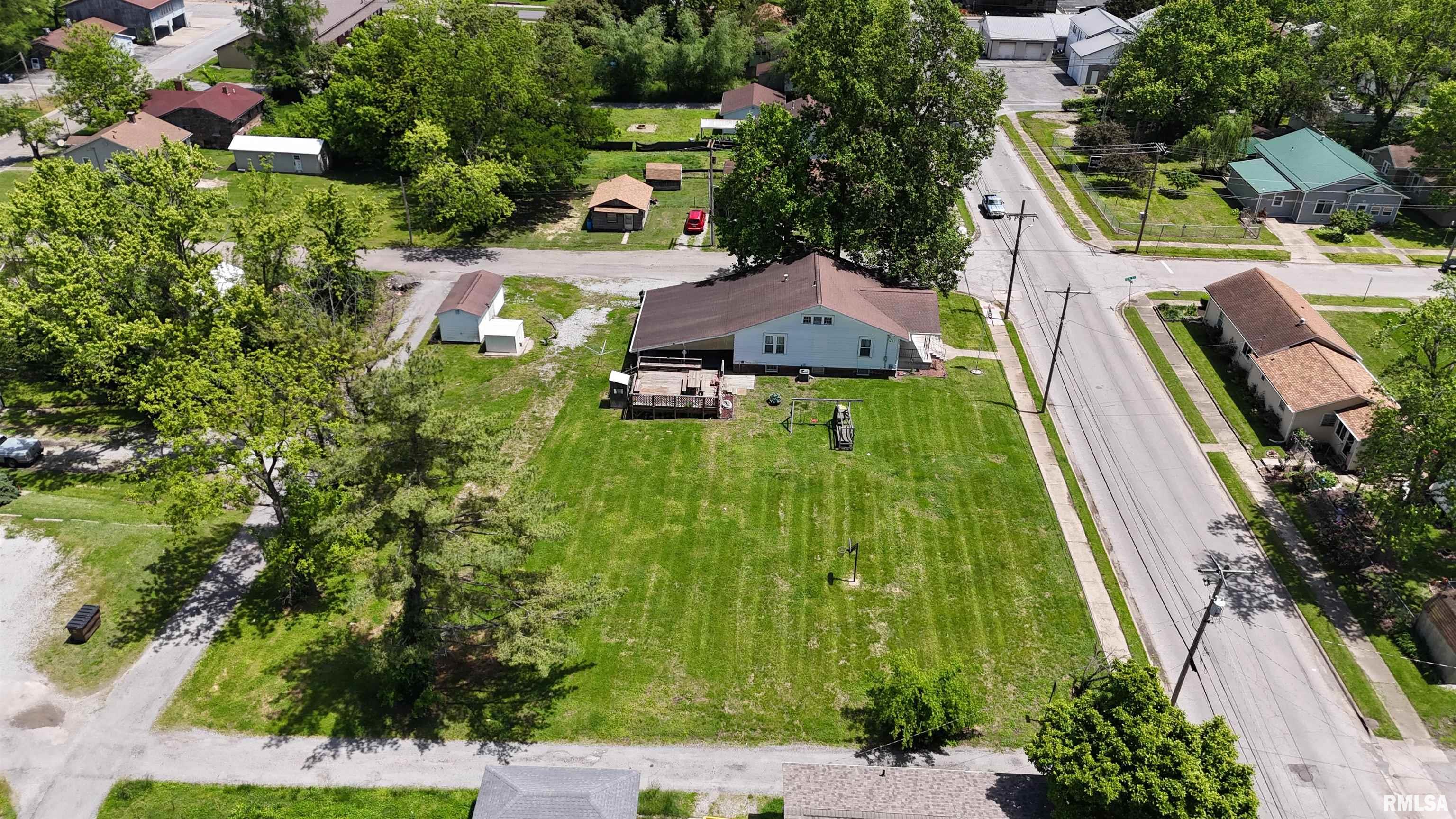 1502 Gartside Street, Murphysboro, Illinois image 20