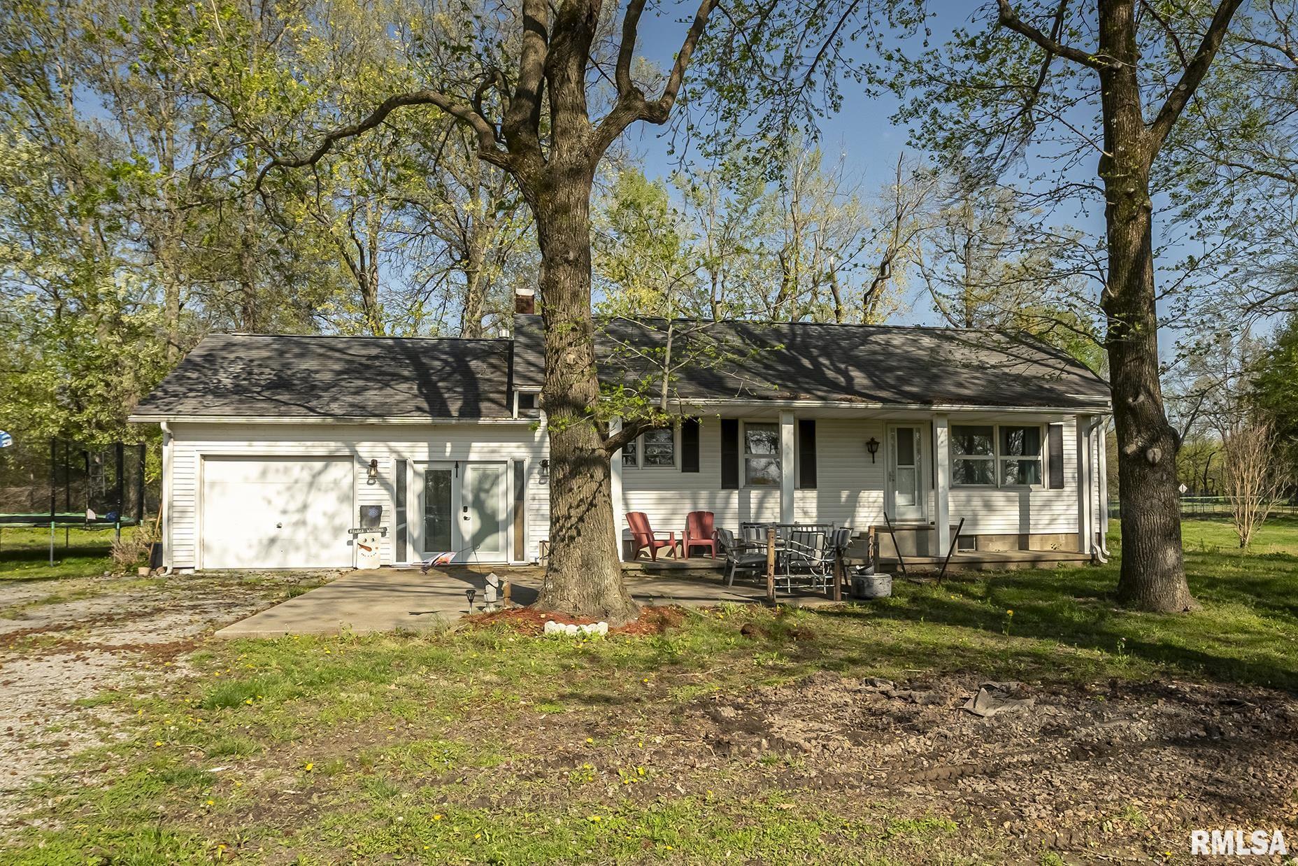 814 W 15th Street, Johnston City, Illinois image 1