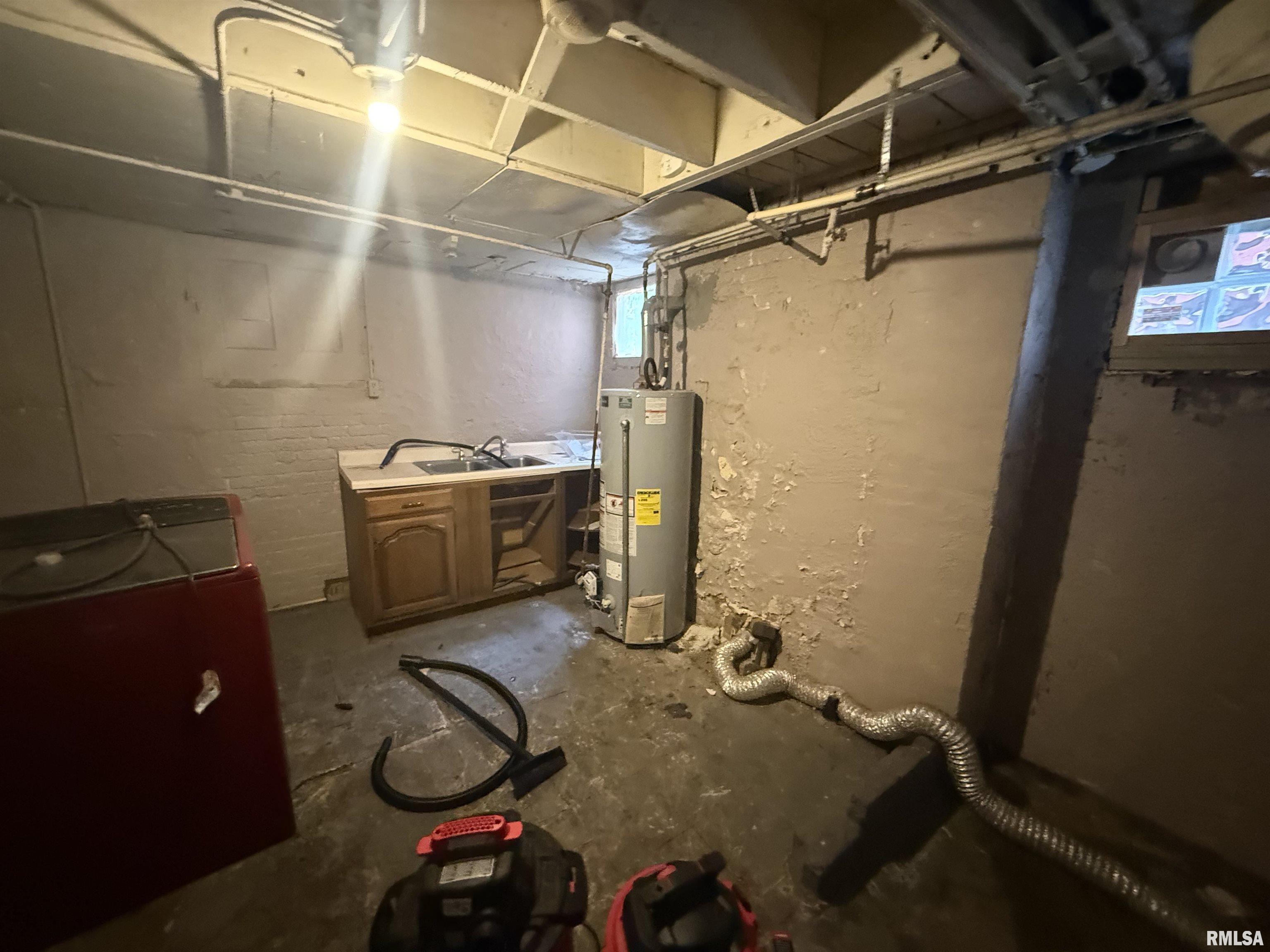 1027 N University Street, Peoria, Illinois image 31