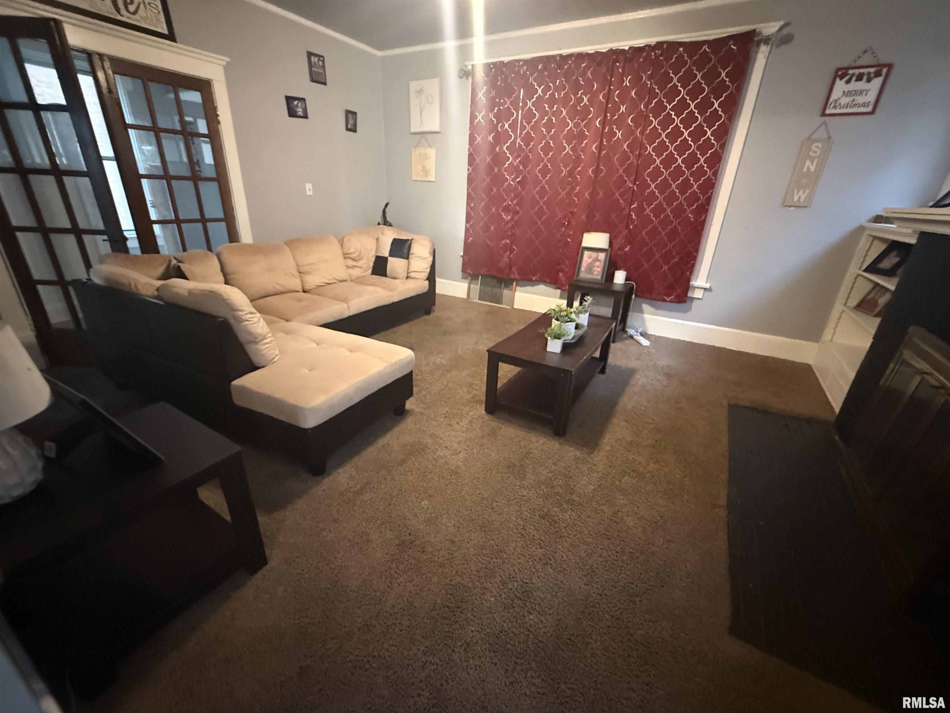 1027 N University Street, Peoria, Illinois image 6