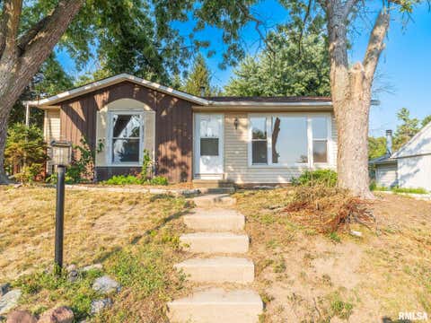 Homes For Sale - 5932 N Taber Street<br/> Peoria, IL 61615