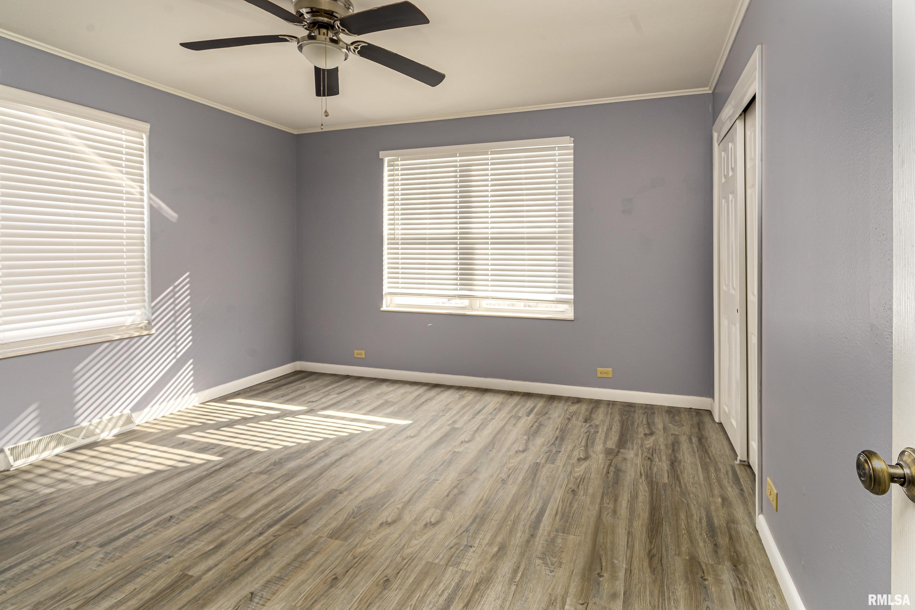 920 S 10th Street, Herrin, Illinois image 11