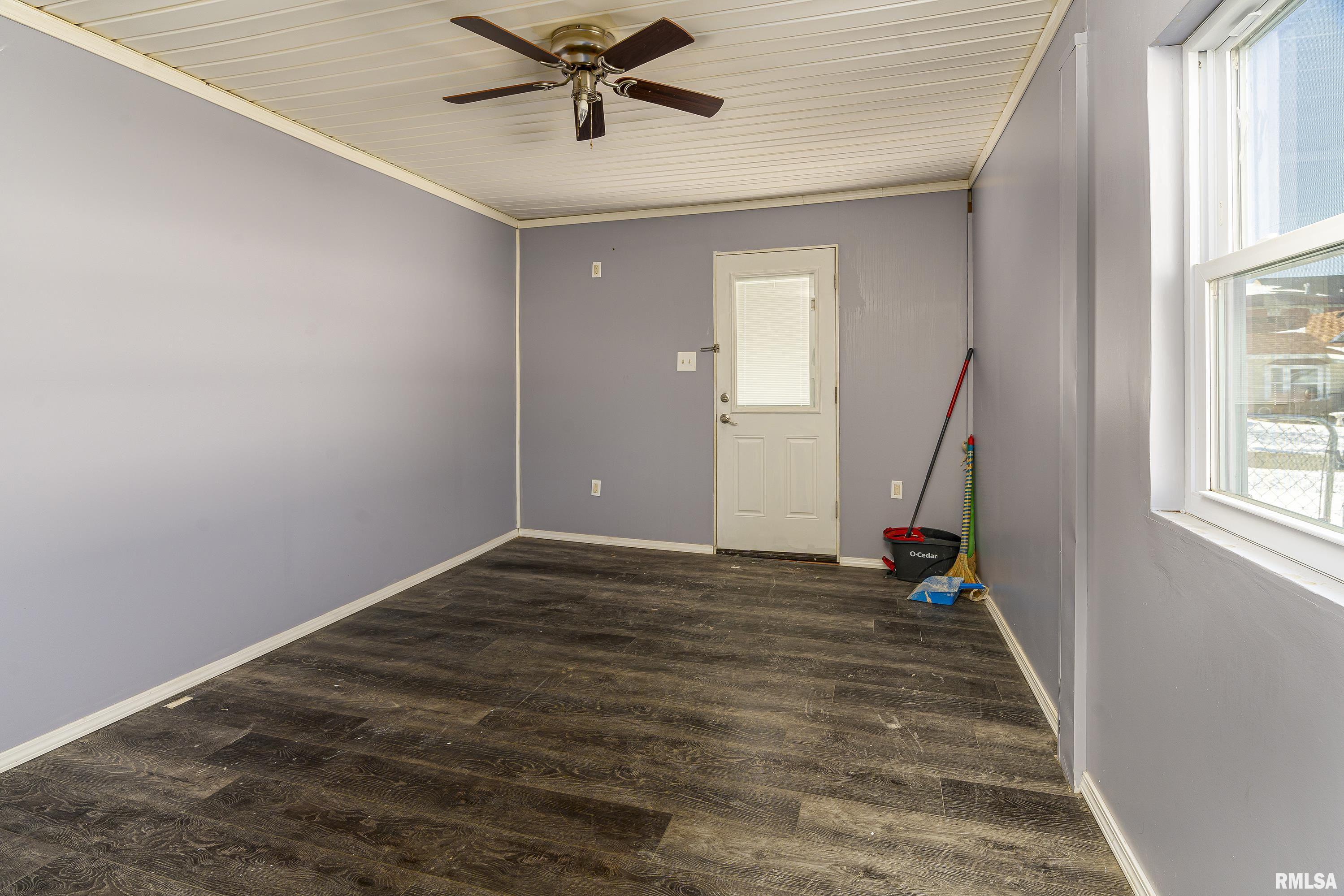 920 S 10th Street, Herrin, Illinois image 15