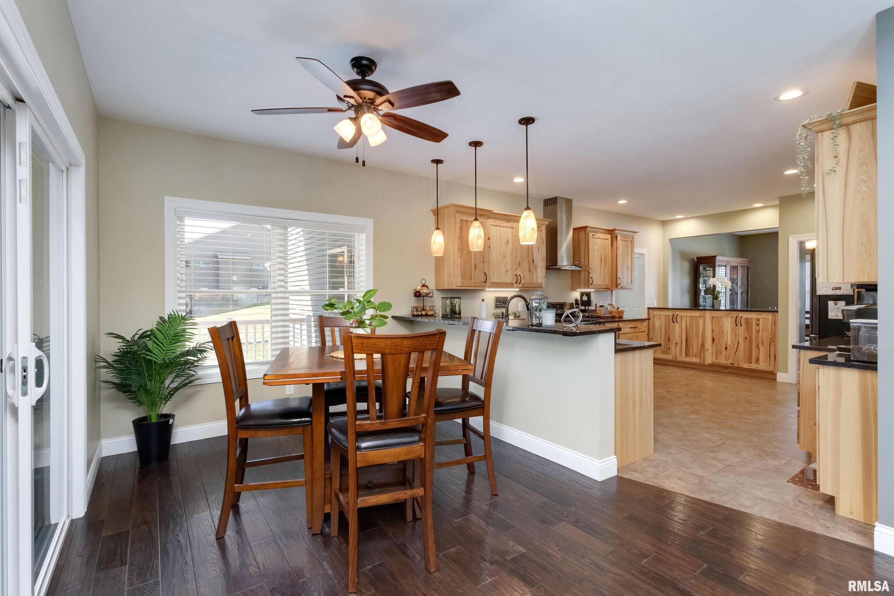 11669 131st Street Court, Davenport, Iowa image 17