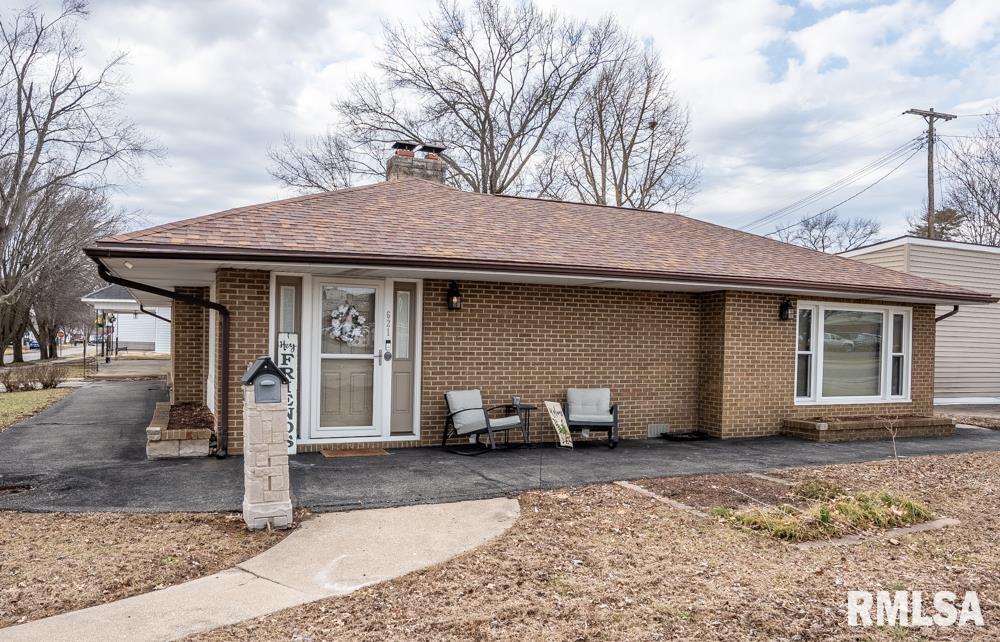 621 N 9th Street, Herrin, Illinois image 3