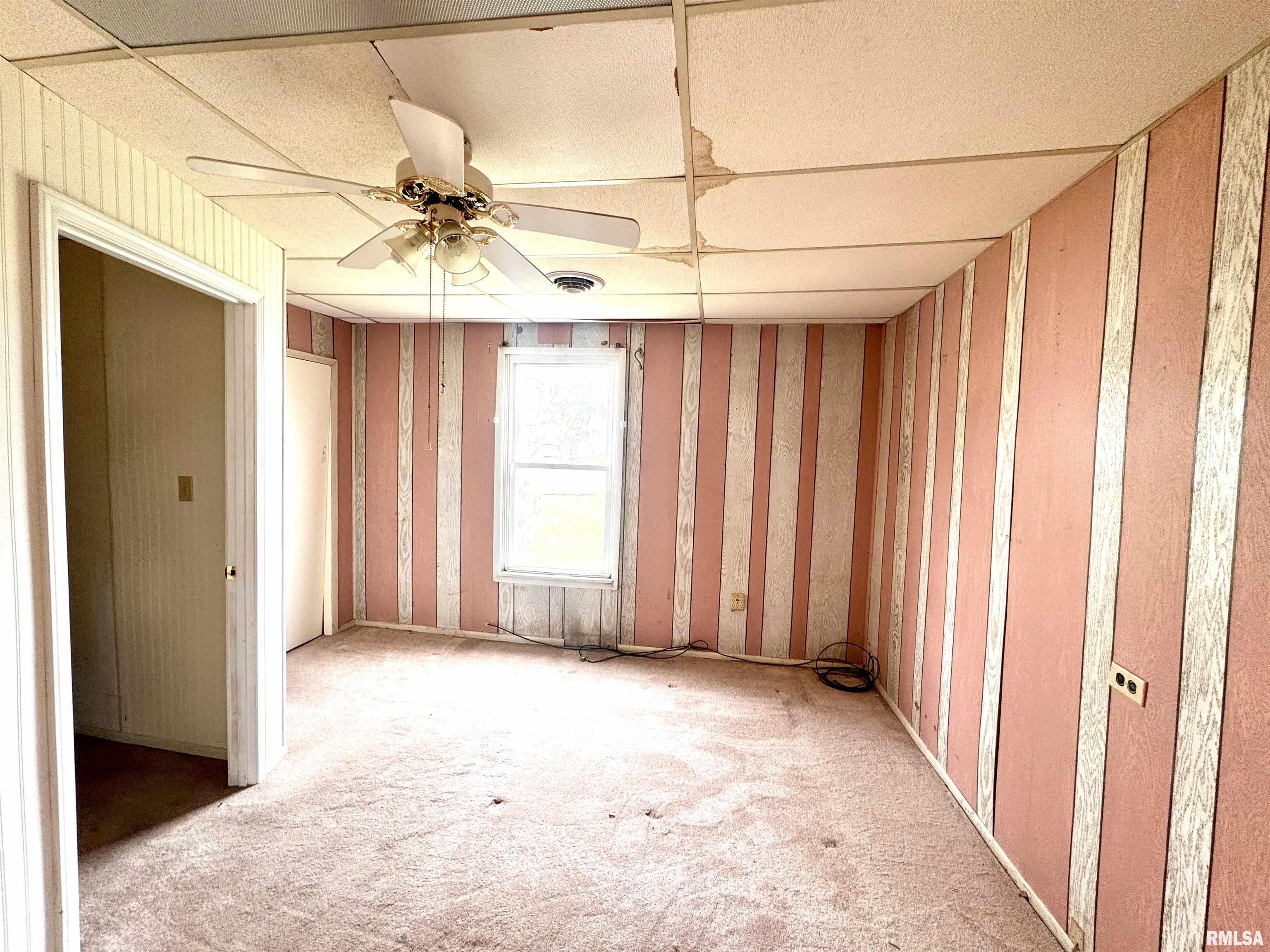 808 W White Street, Marion, Illinois image 7