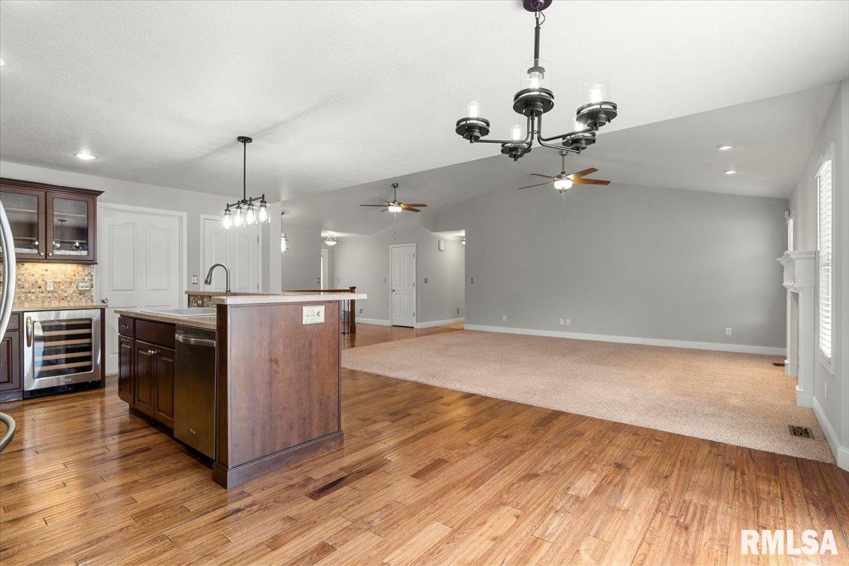 850 Cornsilk Court, Sherman, Illinois image 9