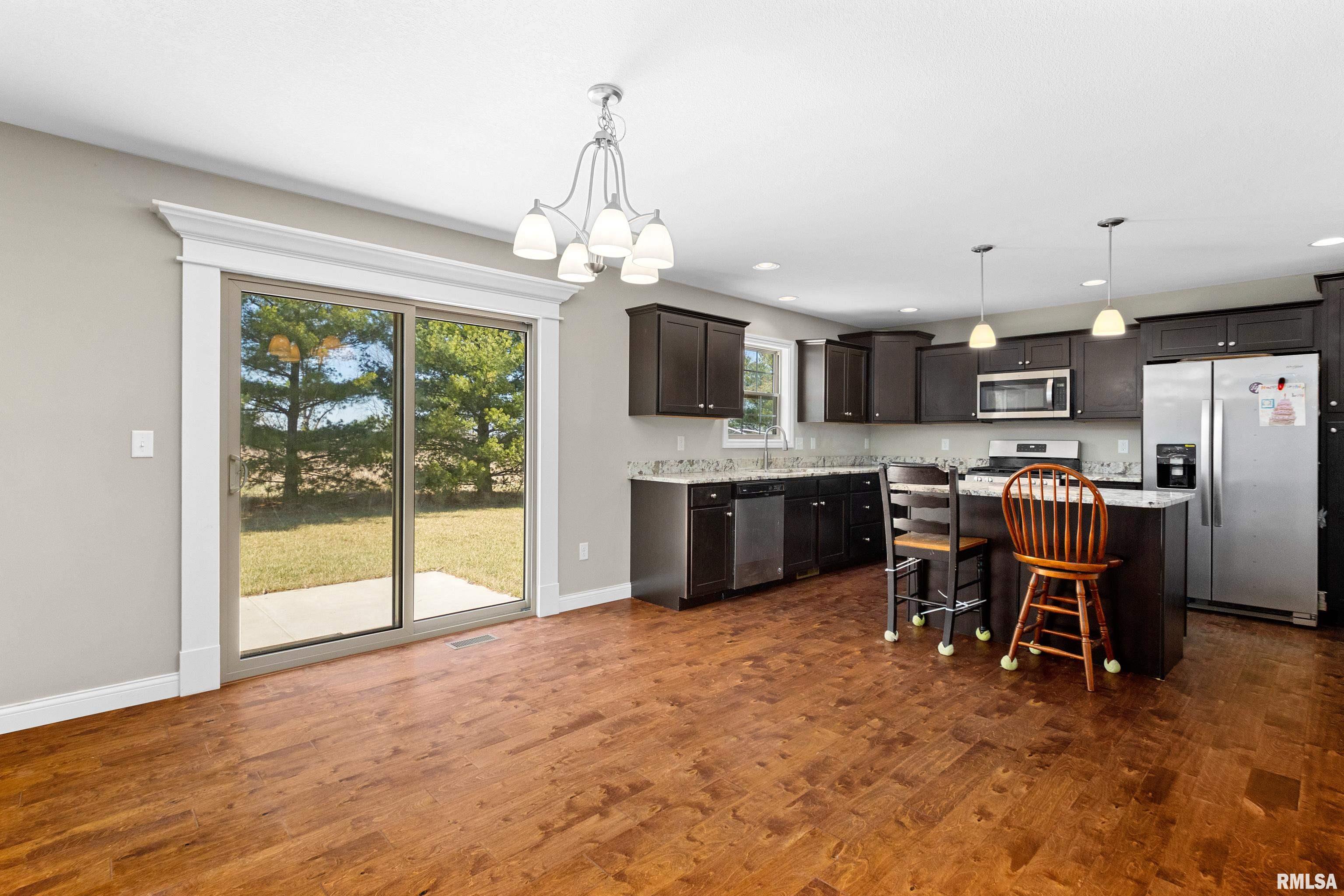 10715 N Sawmill Lane, Dunlap, Illinois image 17