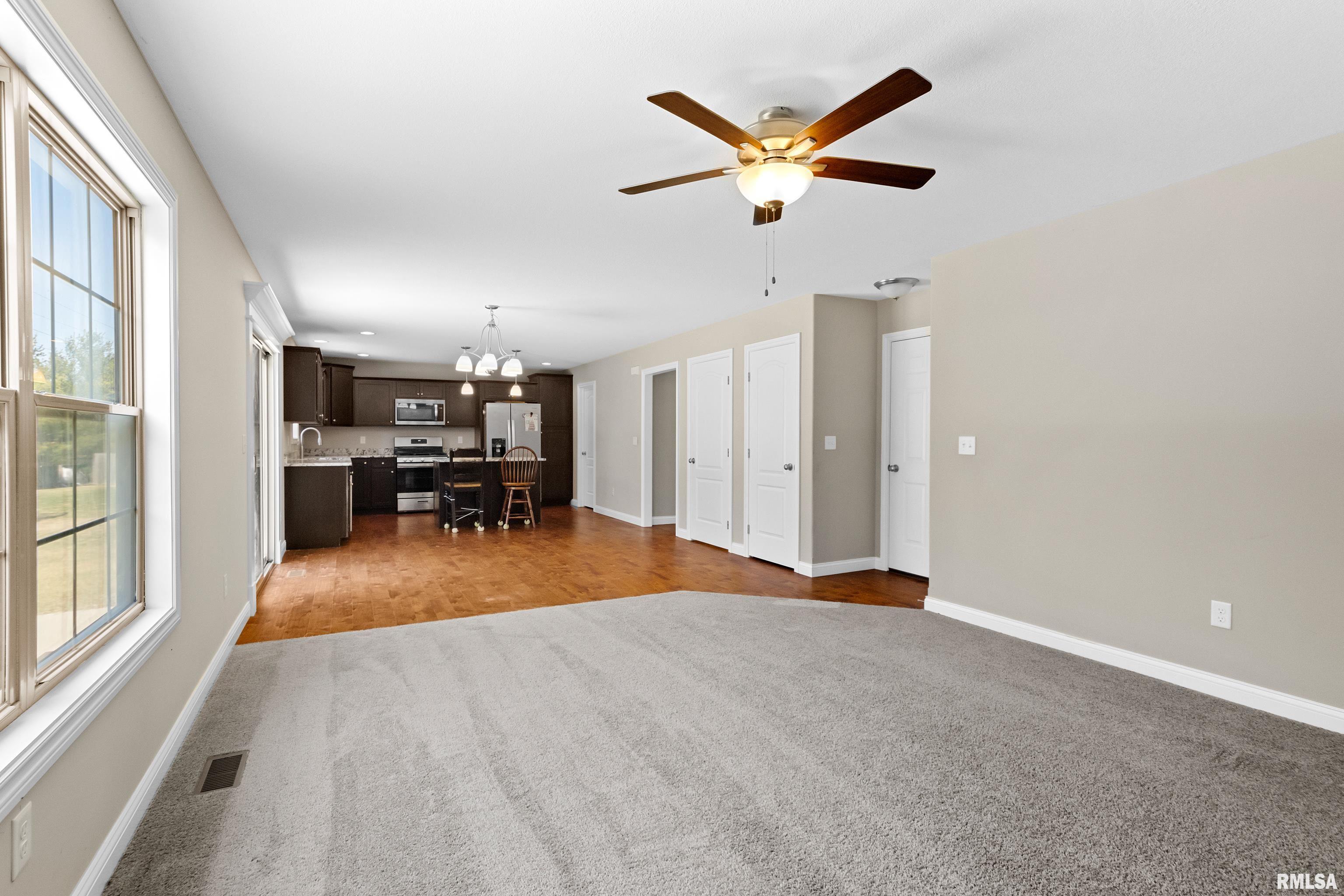 10715 N Sawmill Lane, Dunlap, Illinois image 23