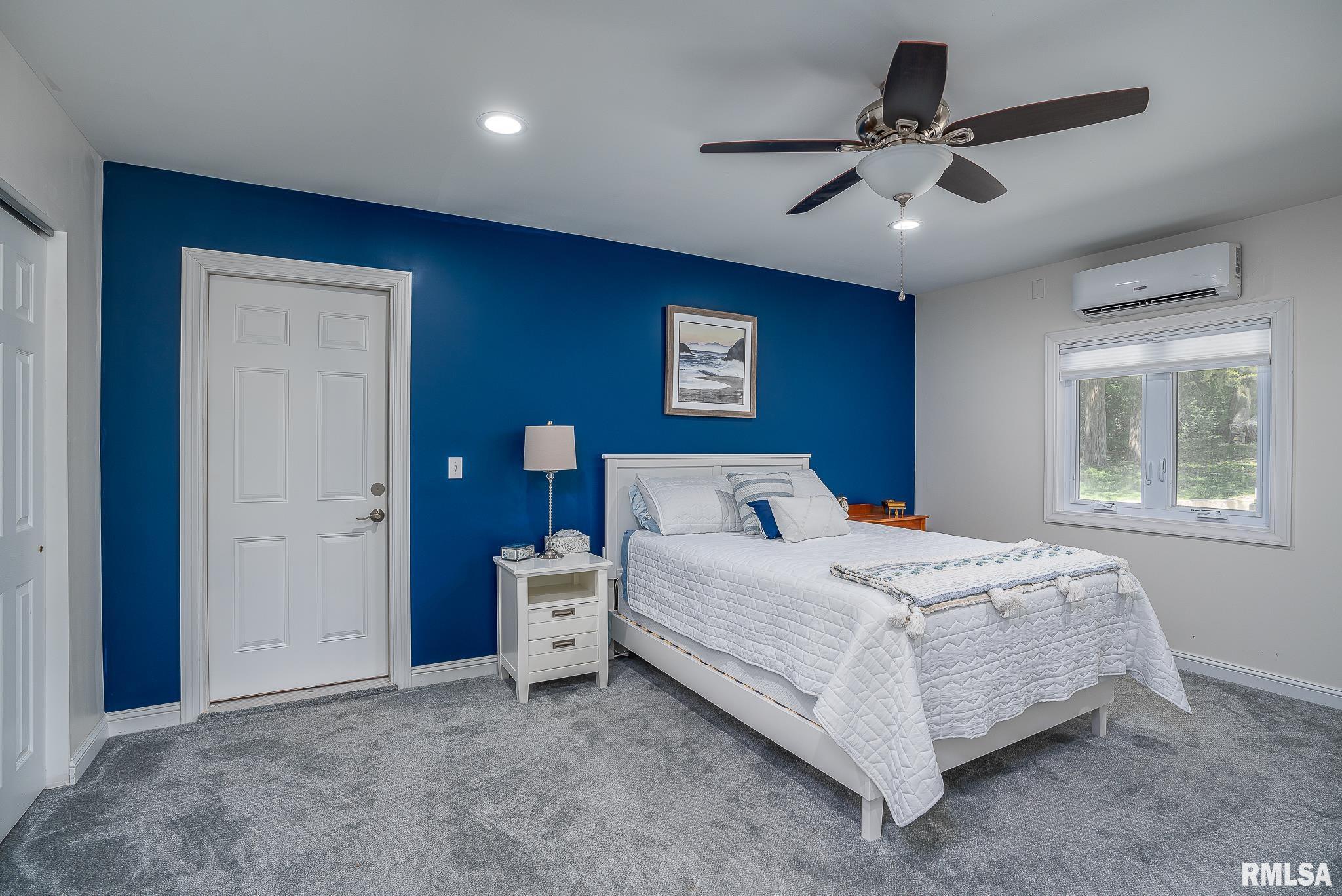 1231 SW Canal Shore Drive, Le Claire, Iowa image 29