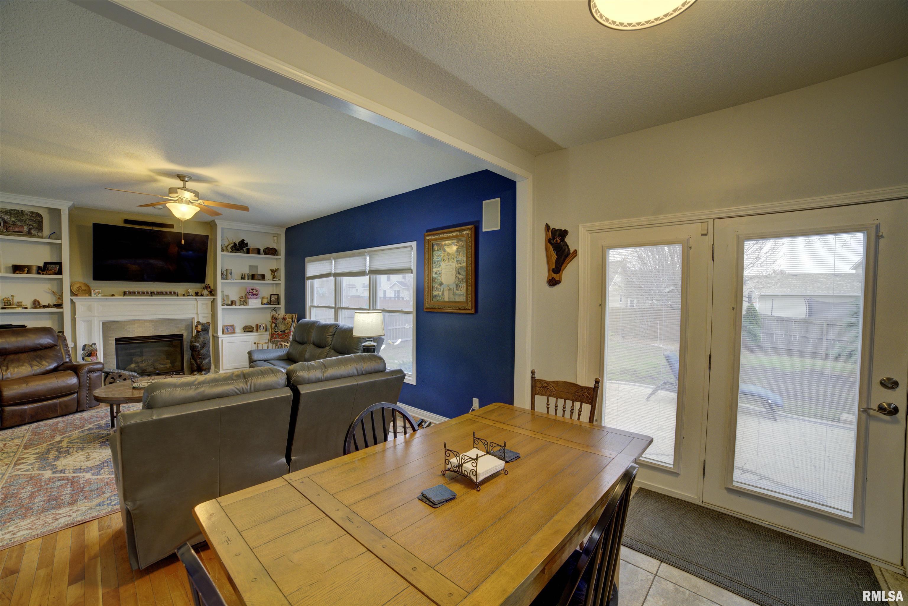 2735 Julie Lane Court, Davenport, Iowa image 19