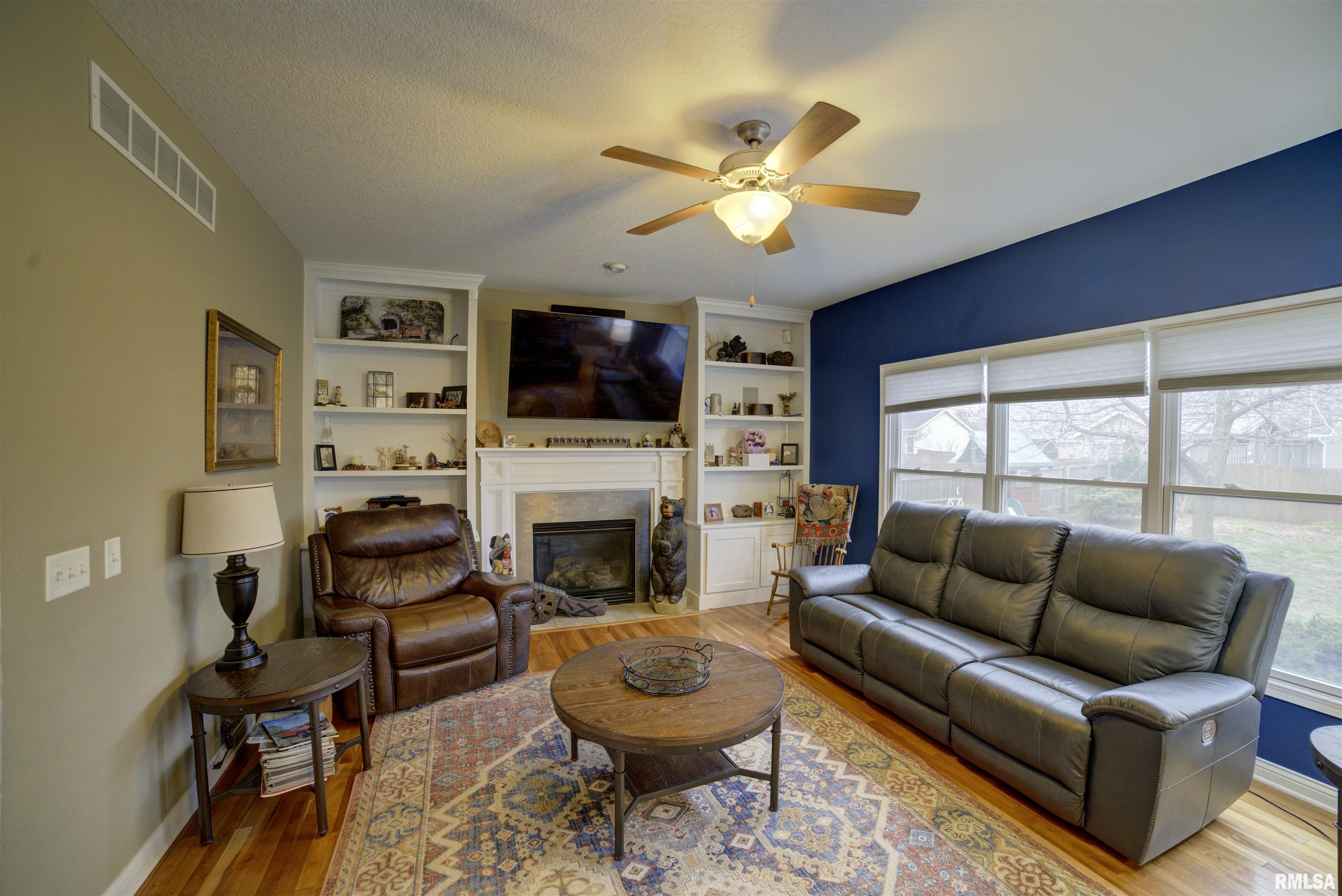 2735 Julie Lane Court, Davenport, Iowa image 15